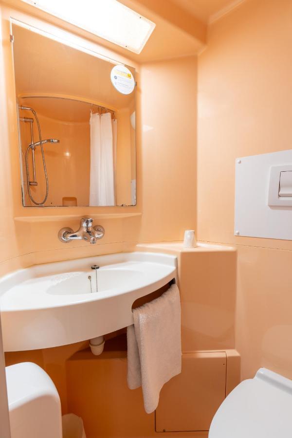 Double Room 1 Double Bed
