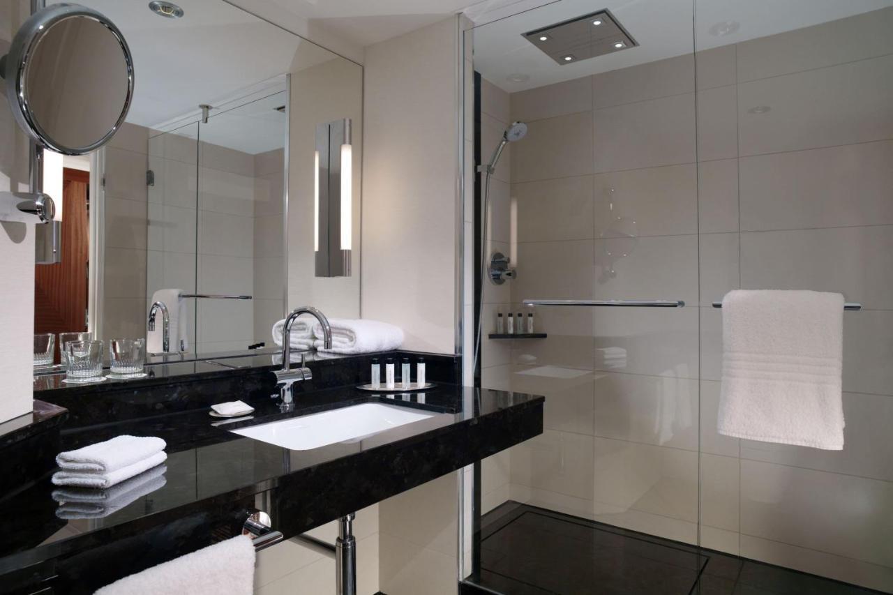 Quarto Panorama com 1 Cama King-size e Vista Cidade