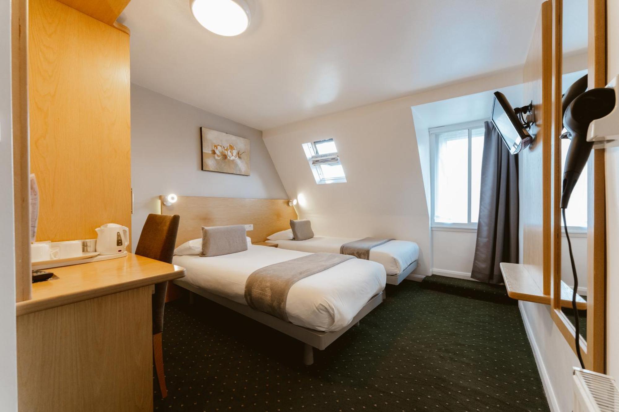 Zweibettzimmer
