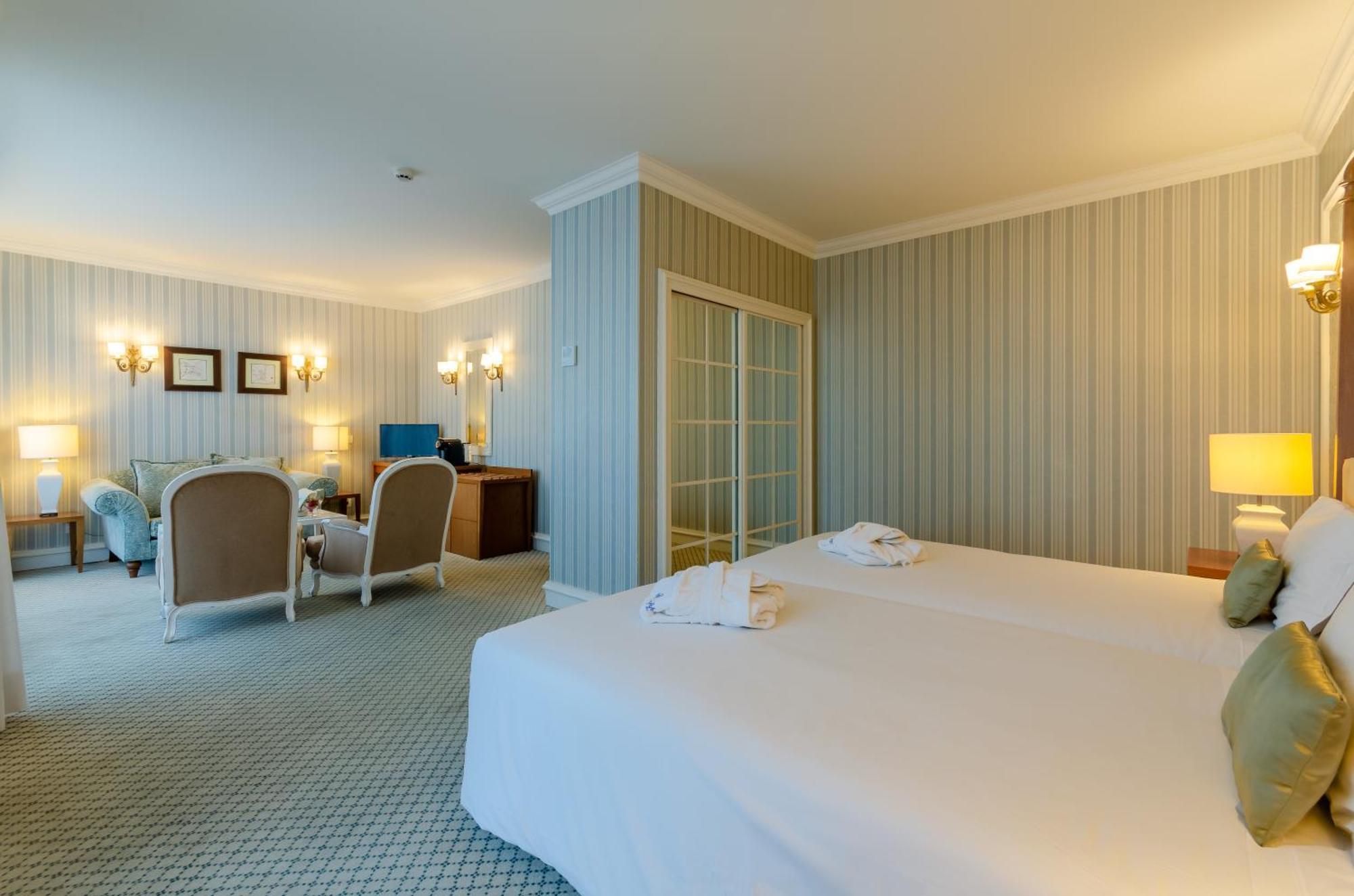 Junior Suite,1437615763:JPEG