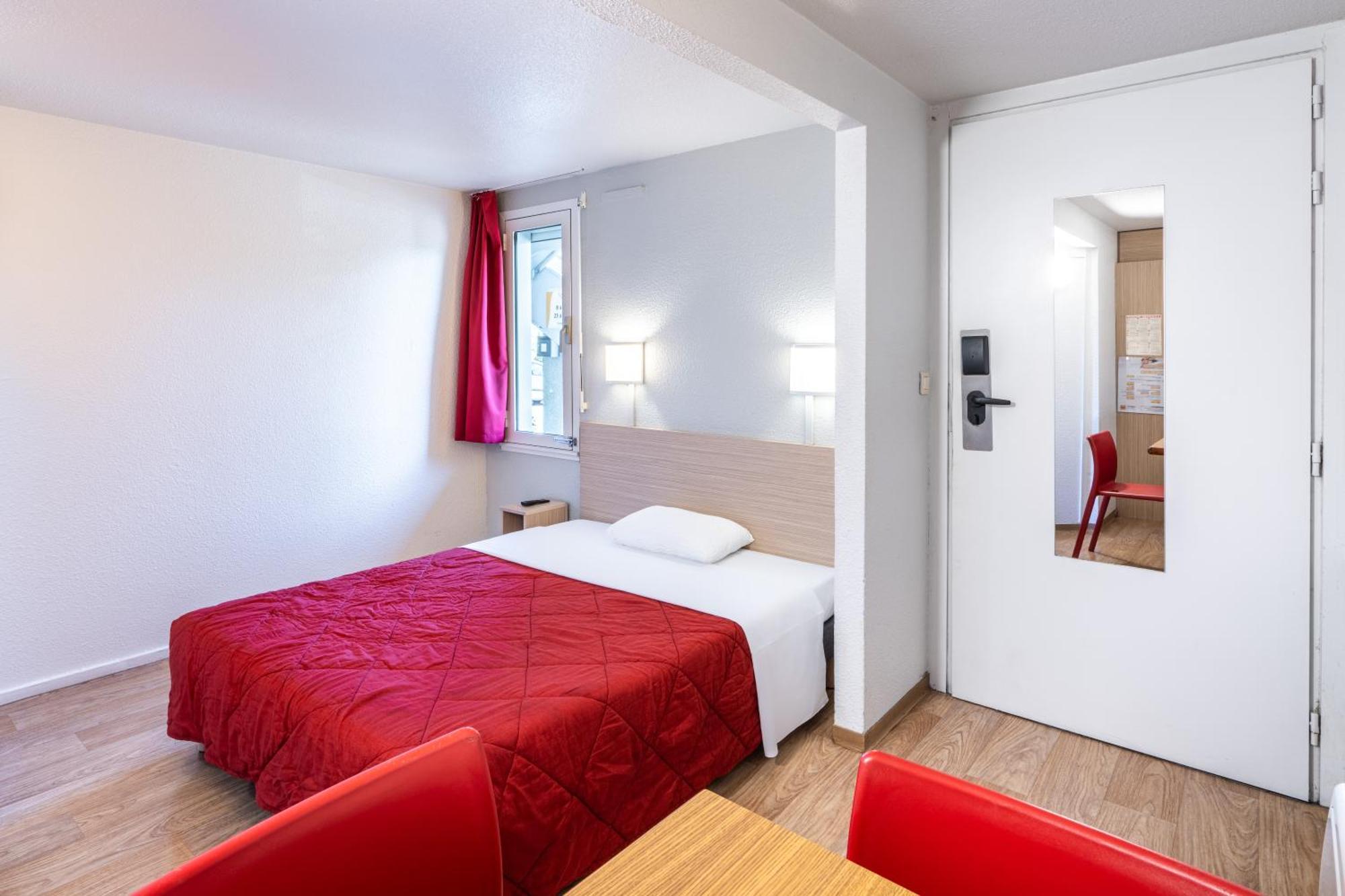 Double Room 1 Double Bed