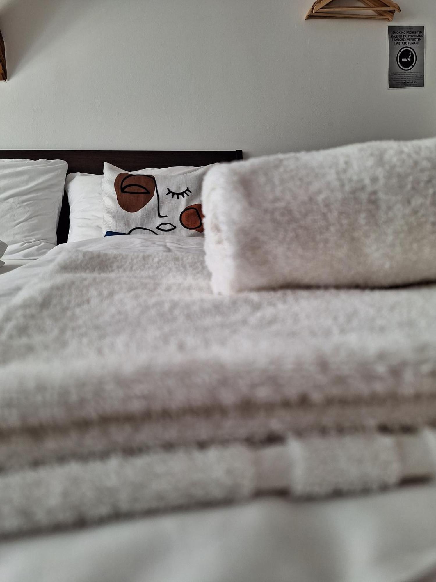Camera Matrimoniale con Bagno Privato