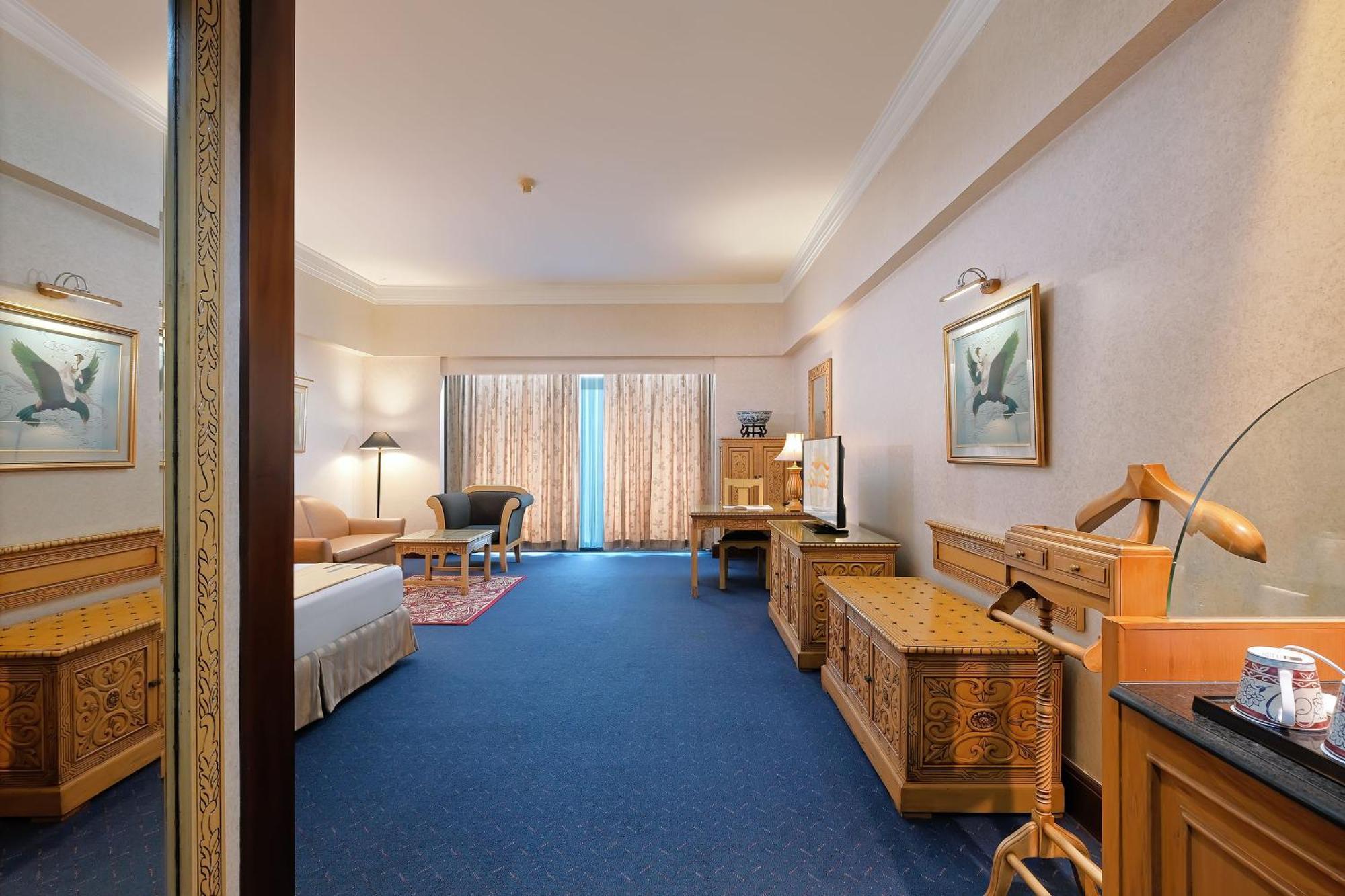 Oriental Suite