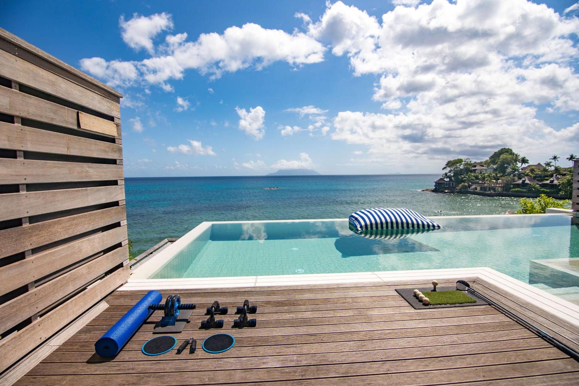 Signature Grand Ocean Pool Villa