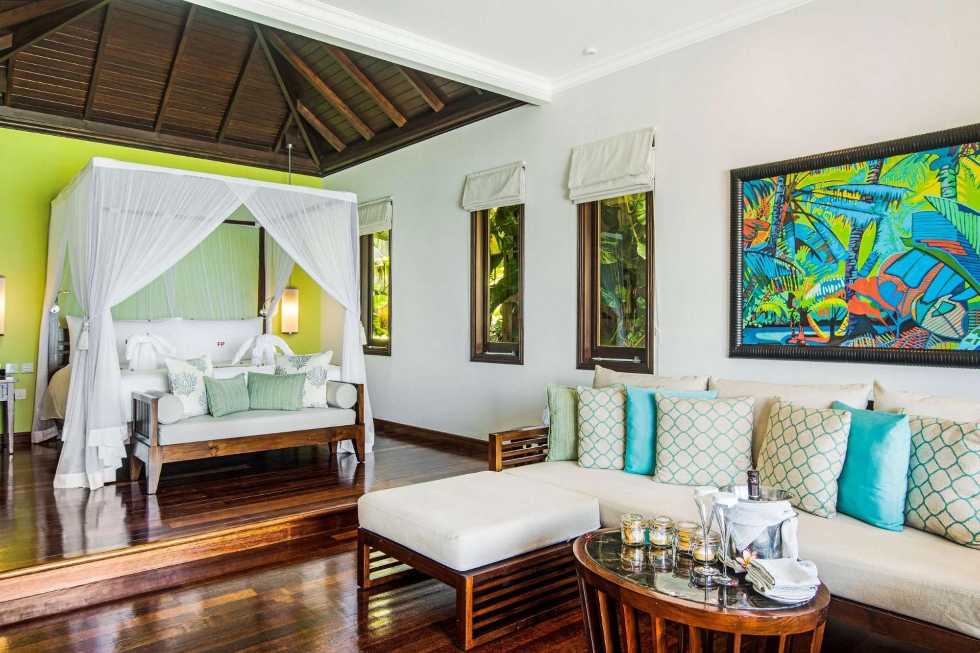 Signature Grand Ocean Pool Villa