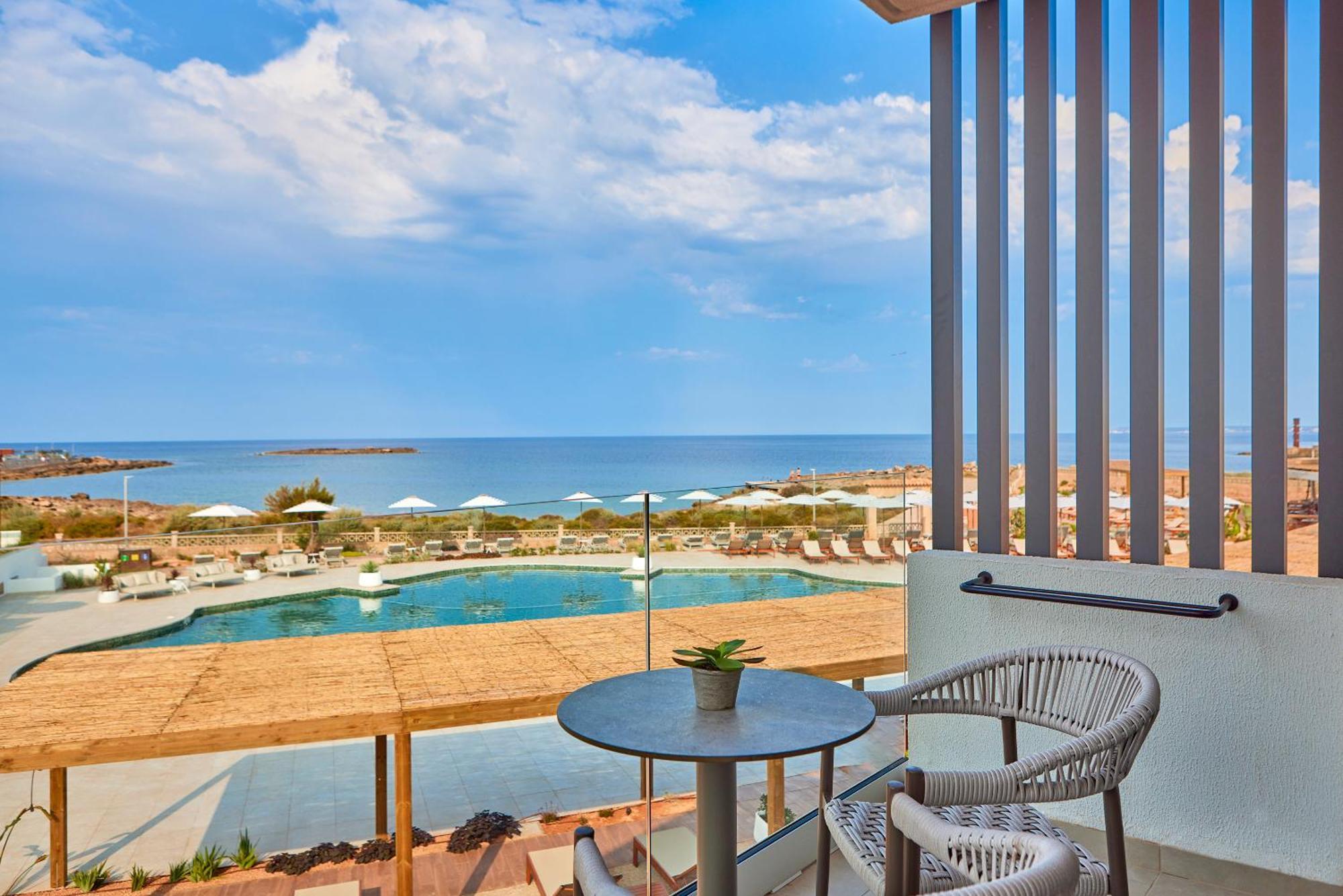 Suite with Sea View