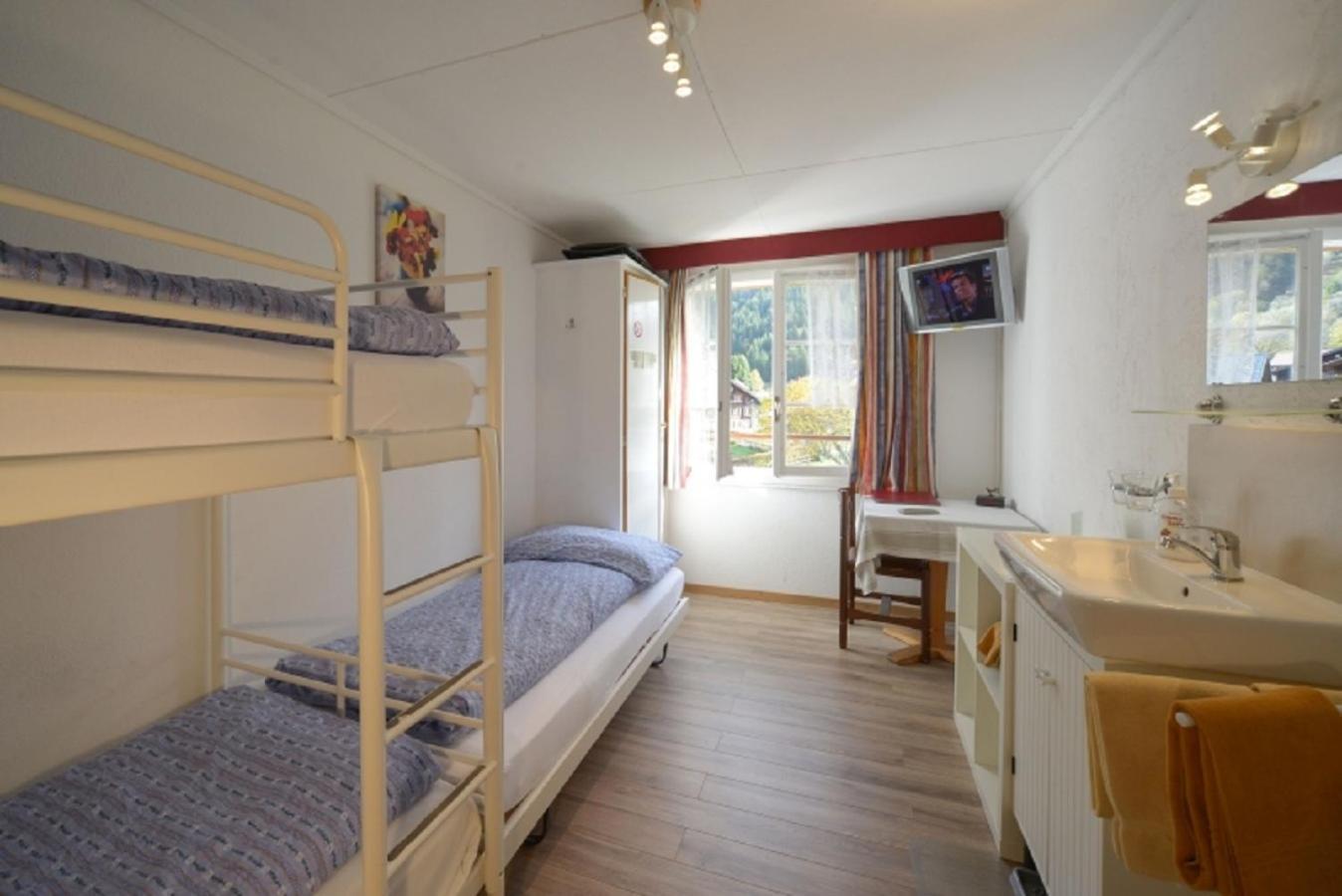 Basic Triple Room