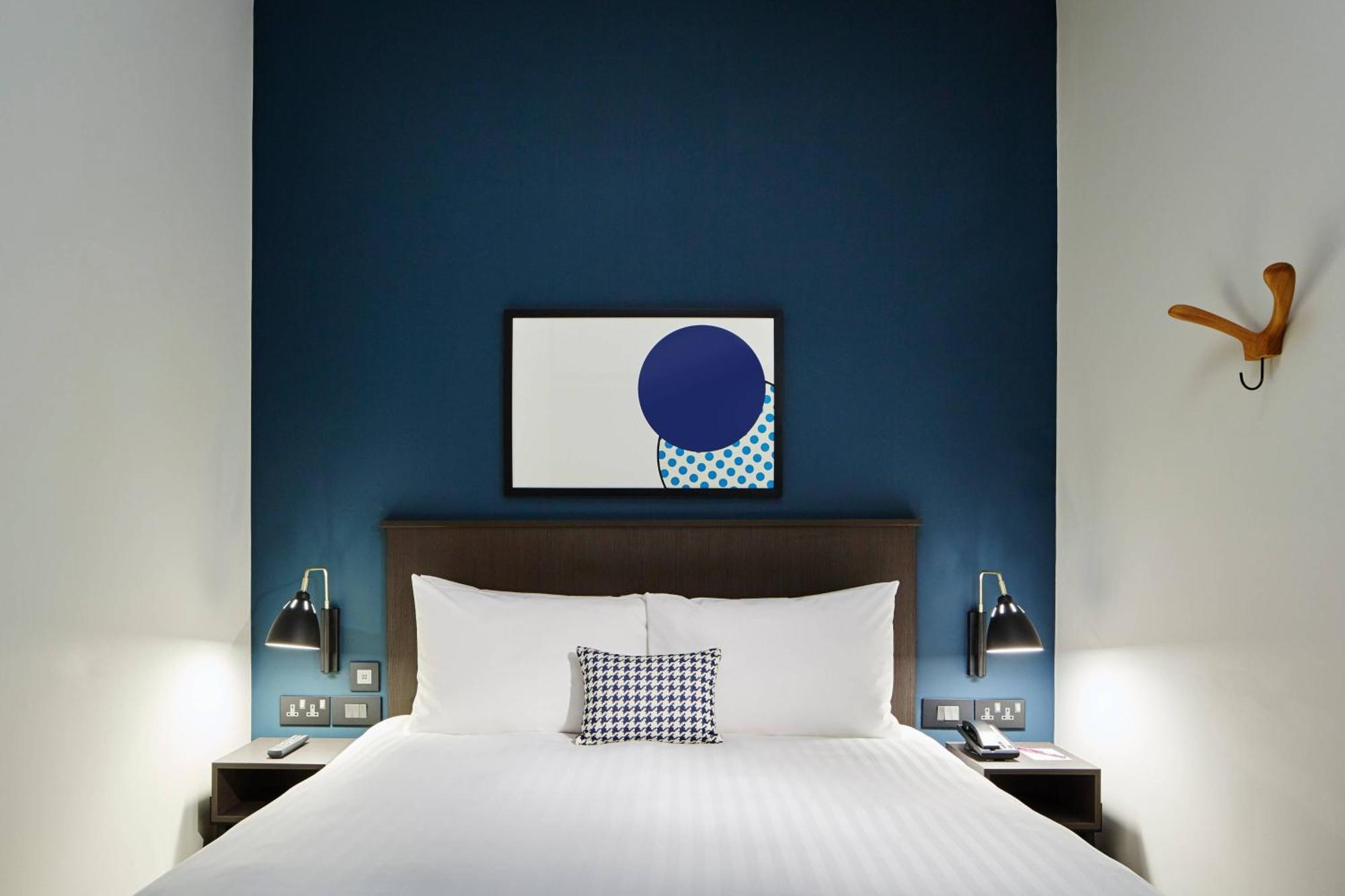One-Bedroom Suite,1590340979:JPEG