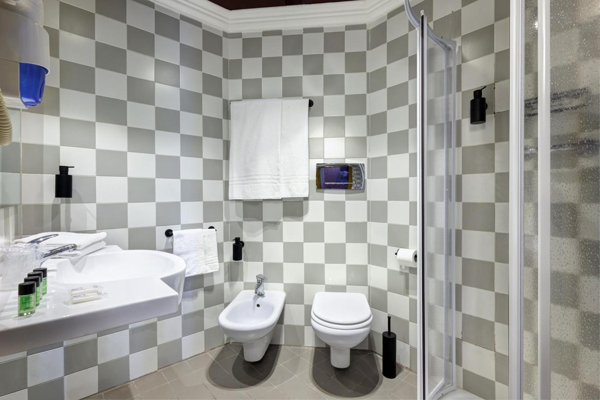 Quarto Individual Standard