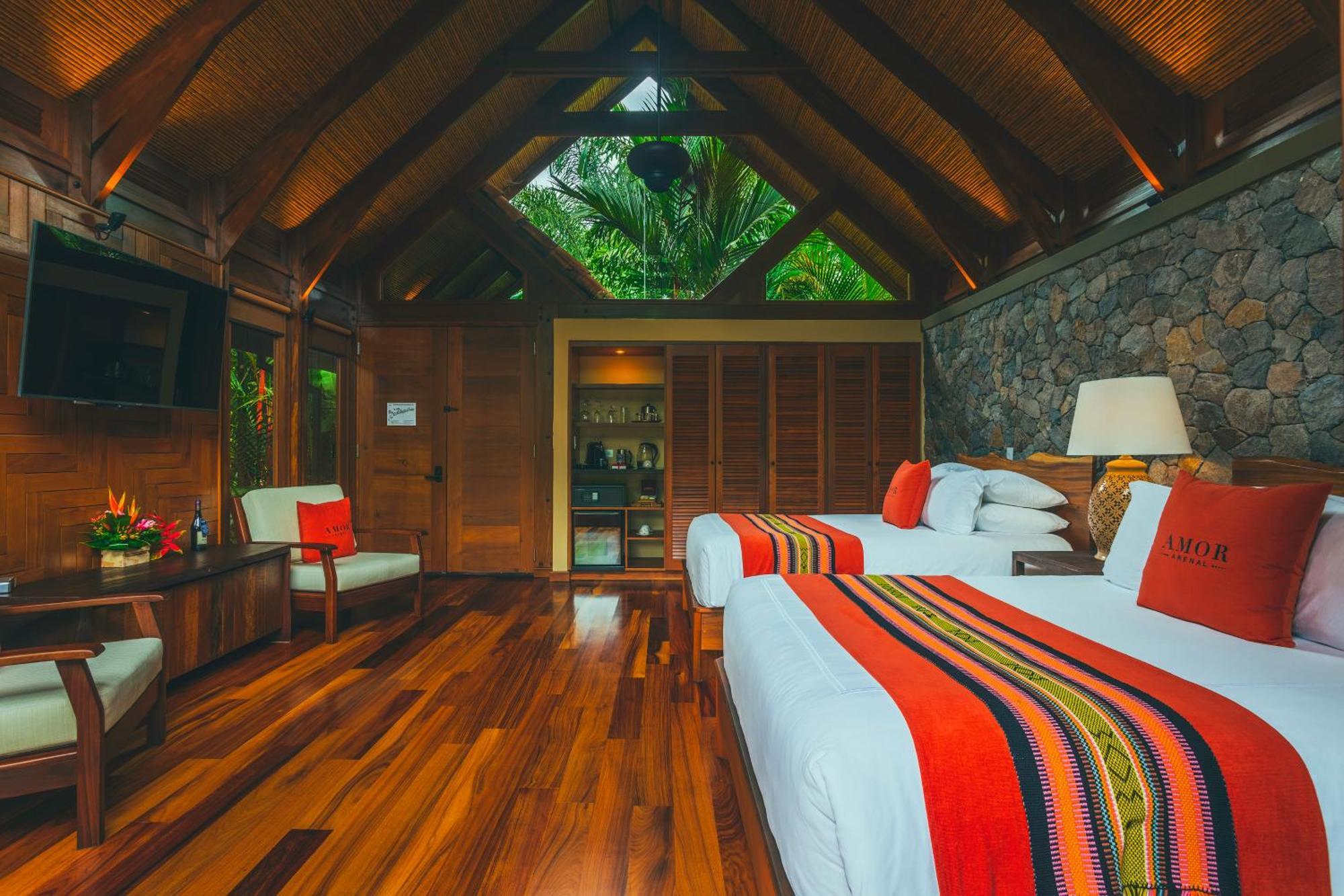 Canyon Casita Queen