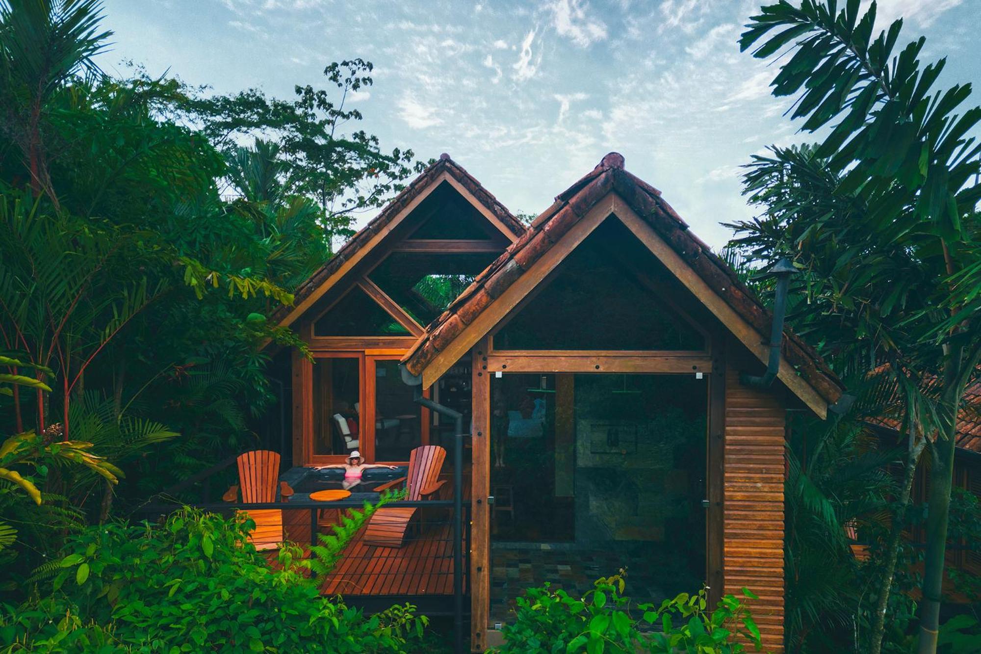 Canyon Casita Queen