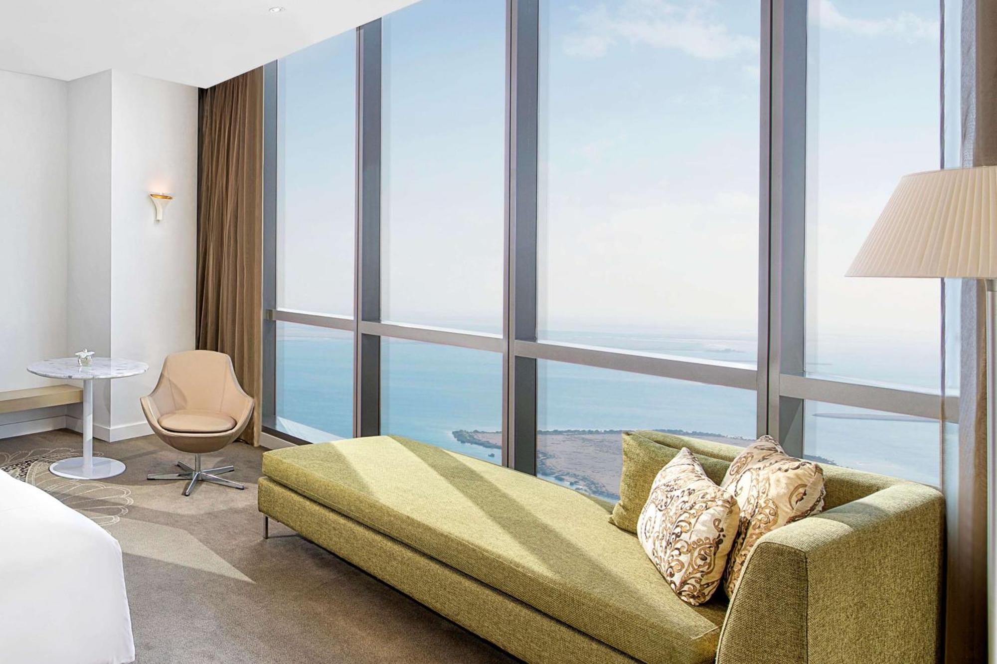 Deluxe King Room Sea View