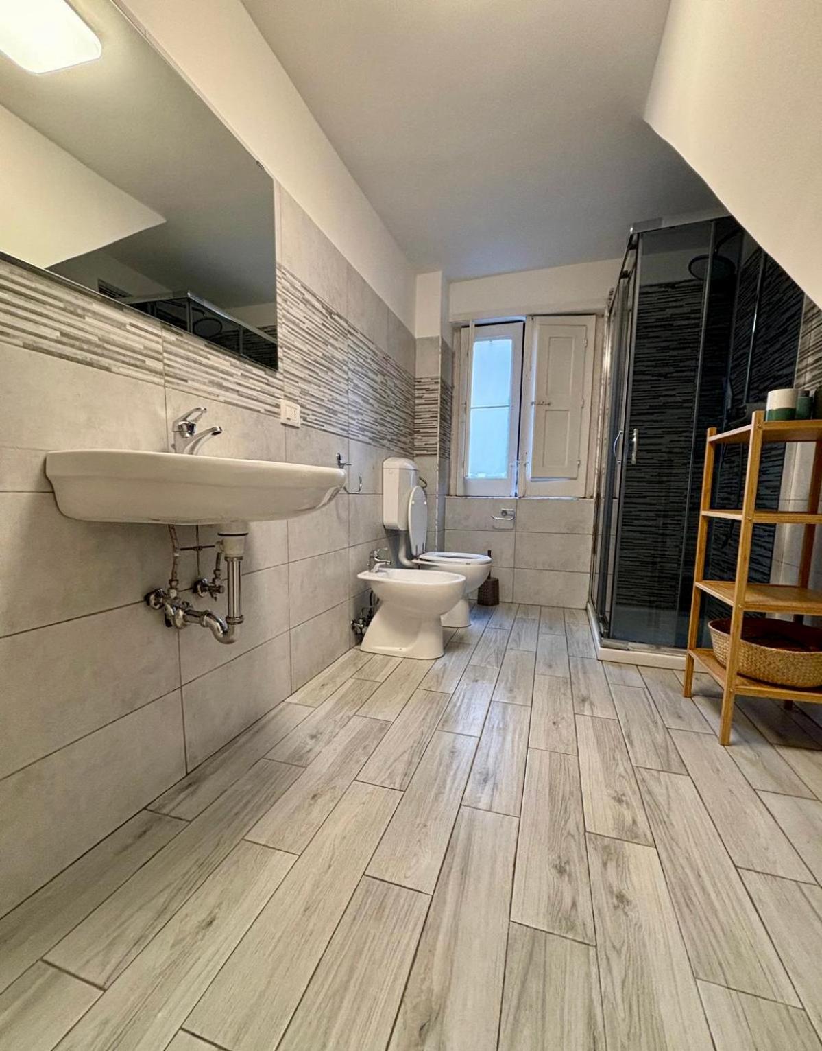 Double Room Private External Bathroom