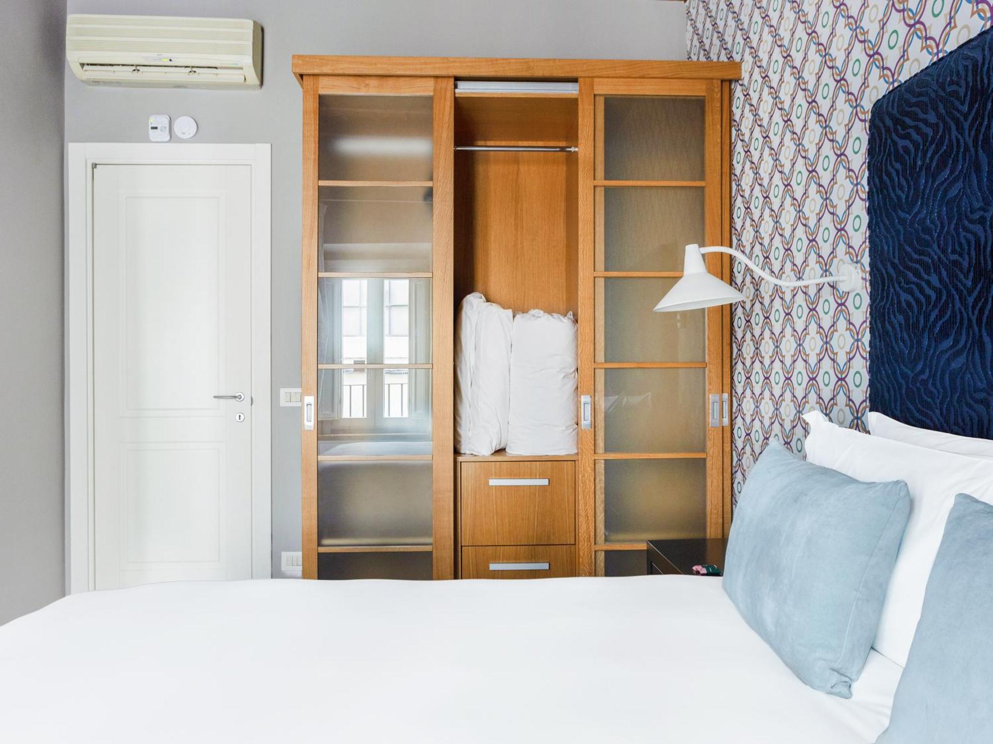 1 Bedroom Apartment Sofa Bed