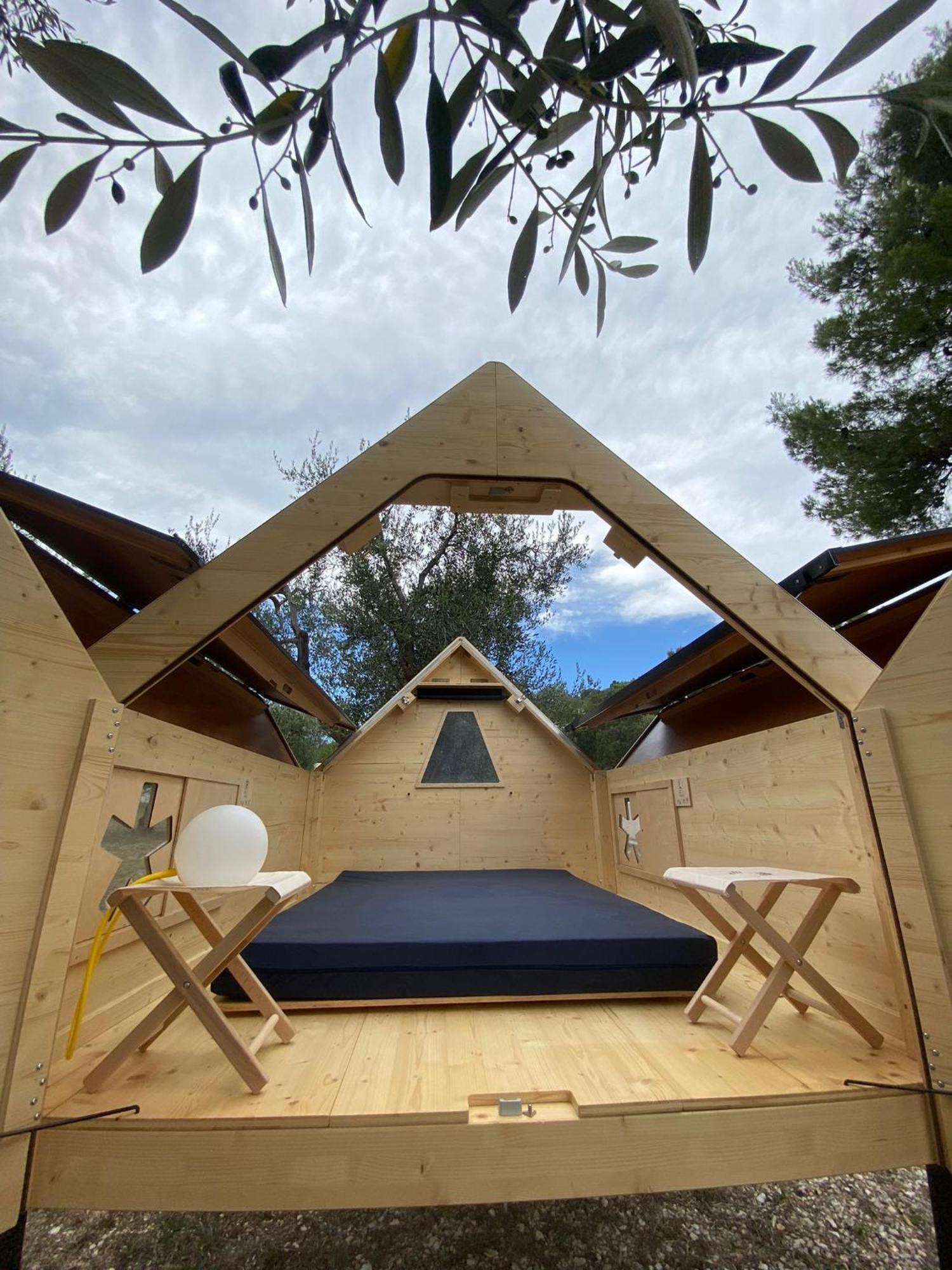 Double Room Private External Bathroom