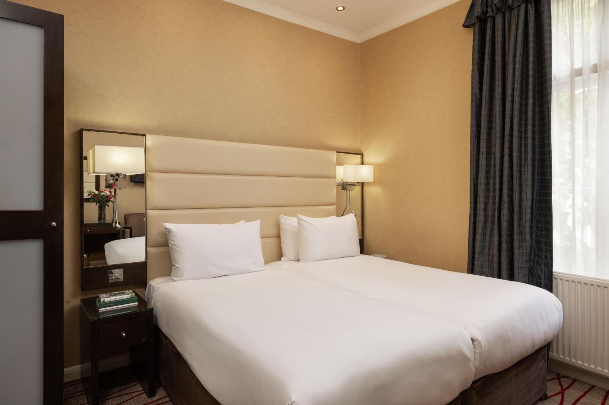 Deluxe Twin Room,1597541628:JPEG