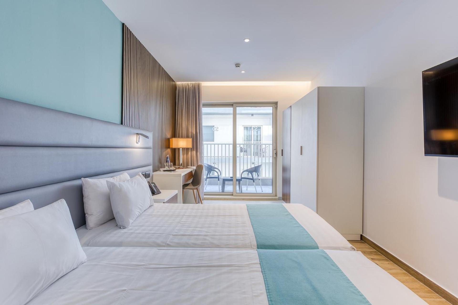 Standard Twin Room Balcony