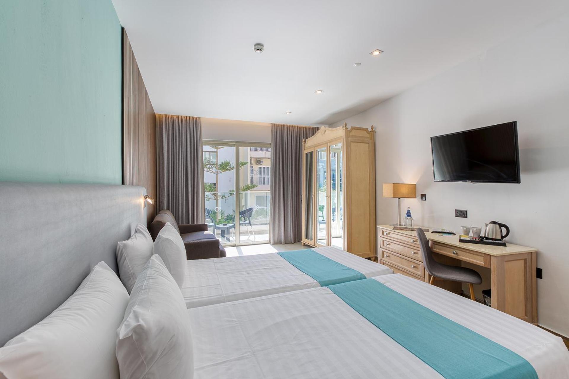 Superior Twin Room