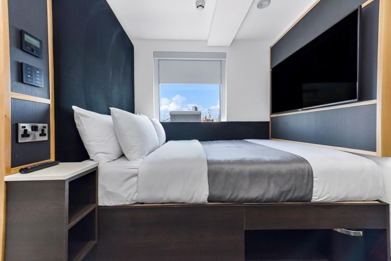 Quarto Duplo