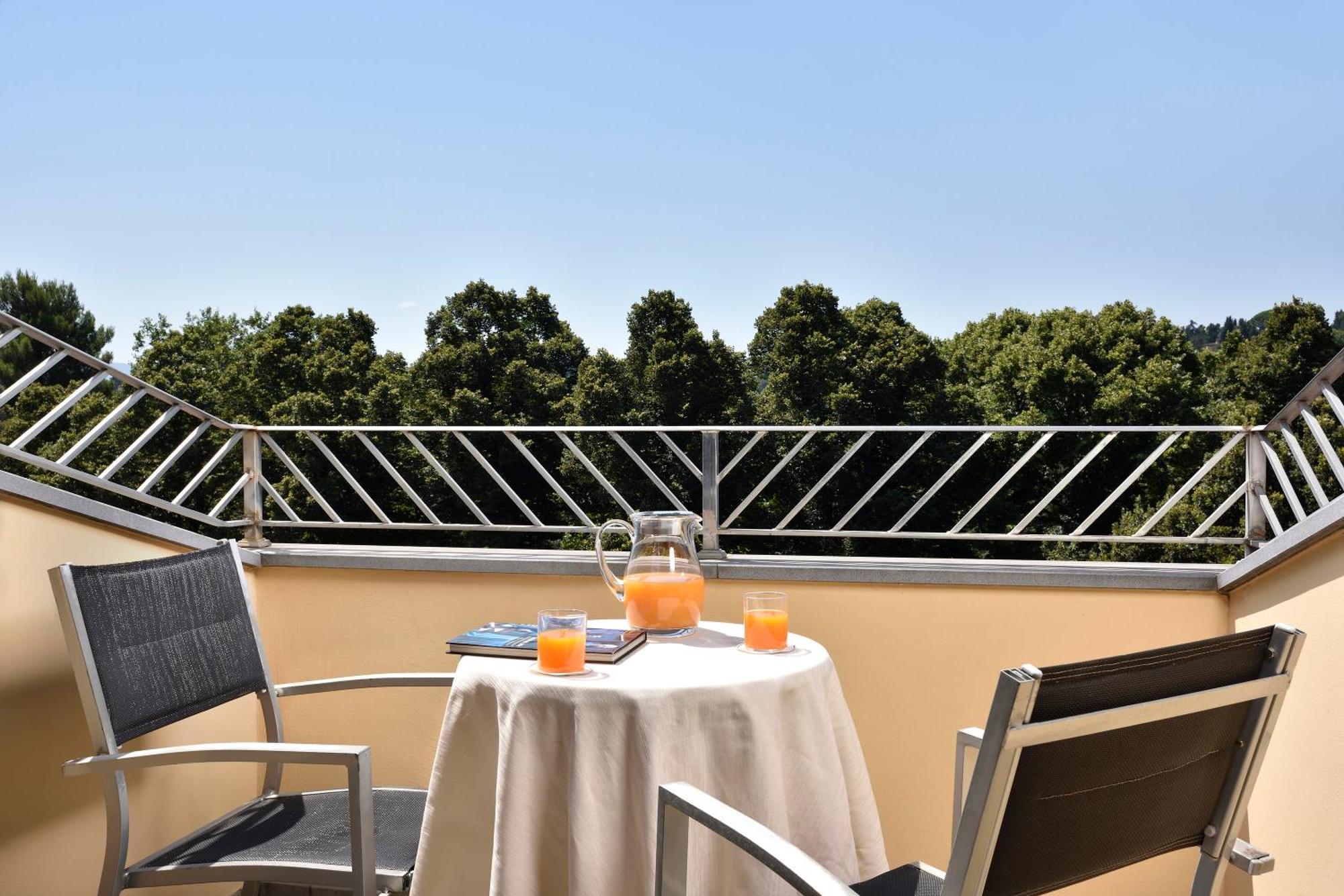 Chambre Double de Luxe avec Balcon et Vue