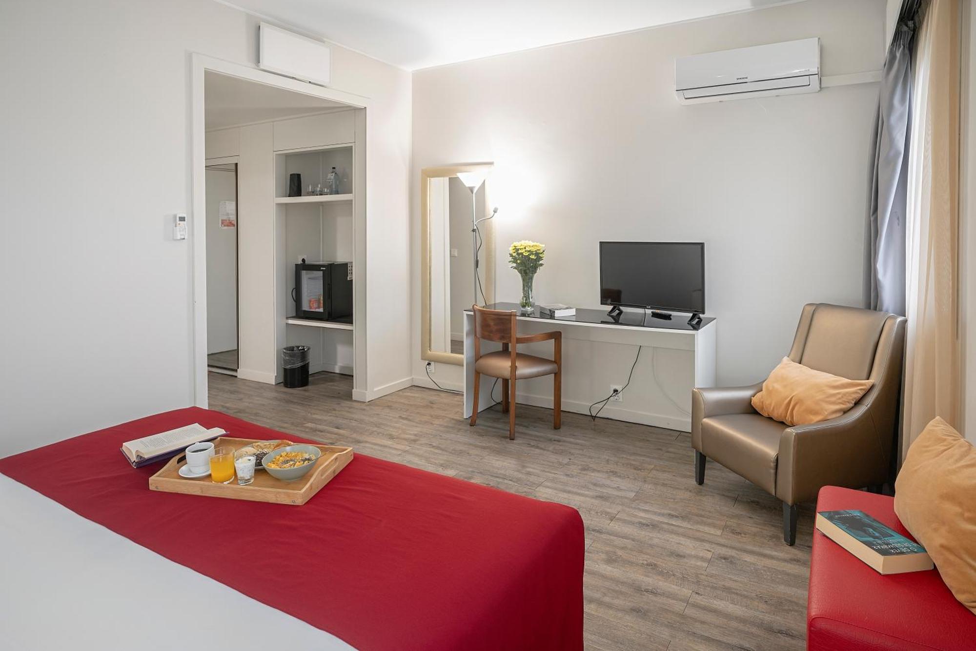 Quarto Duplo