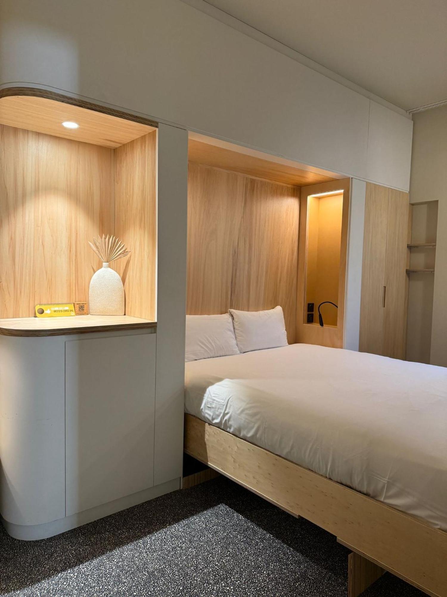 Double Room,1645727027:JPEG