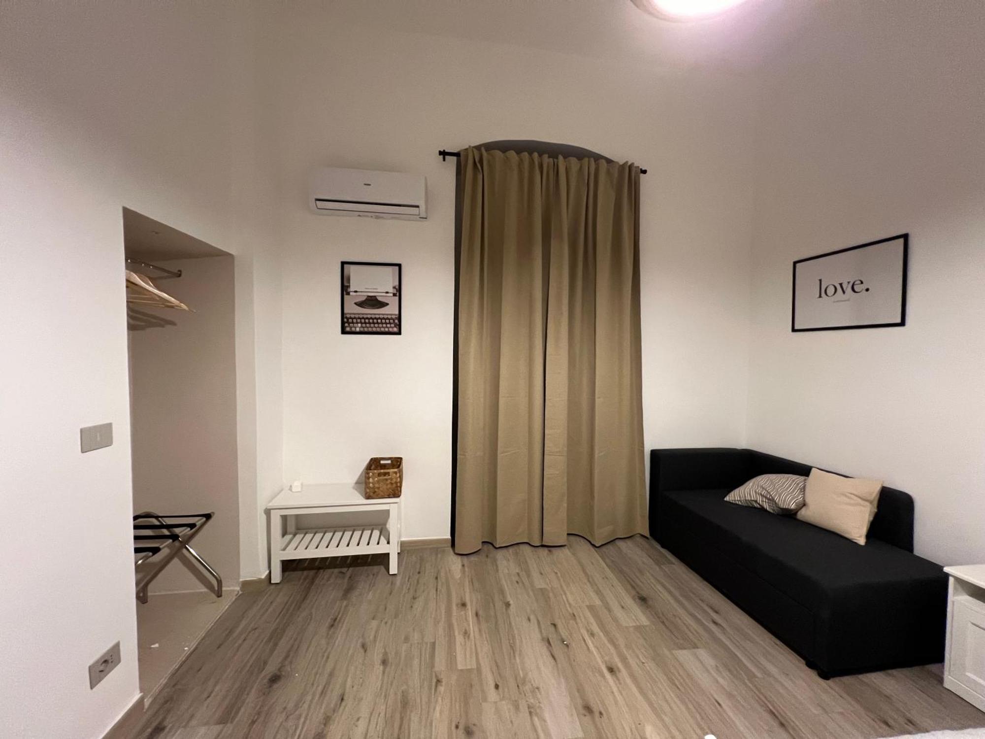 Triple Room Private Bathroom
