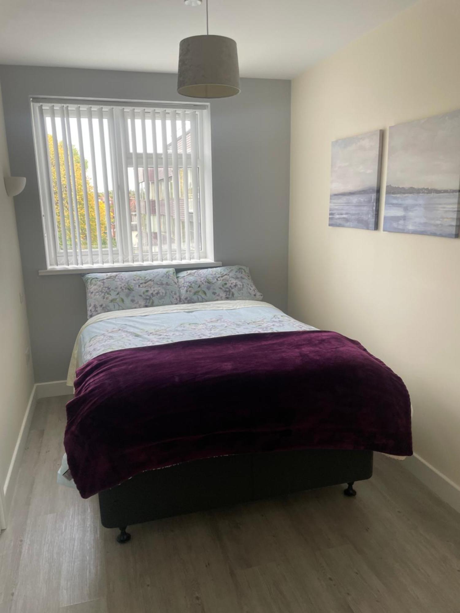 One-Bedroom Apartment Non-Smoking