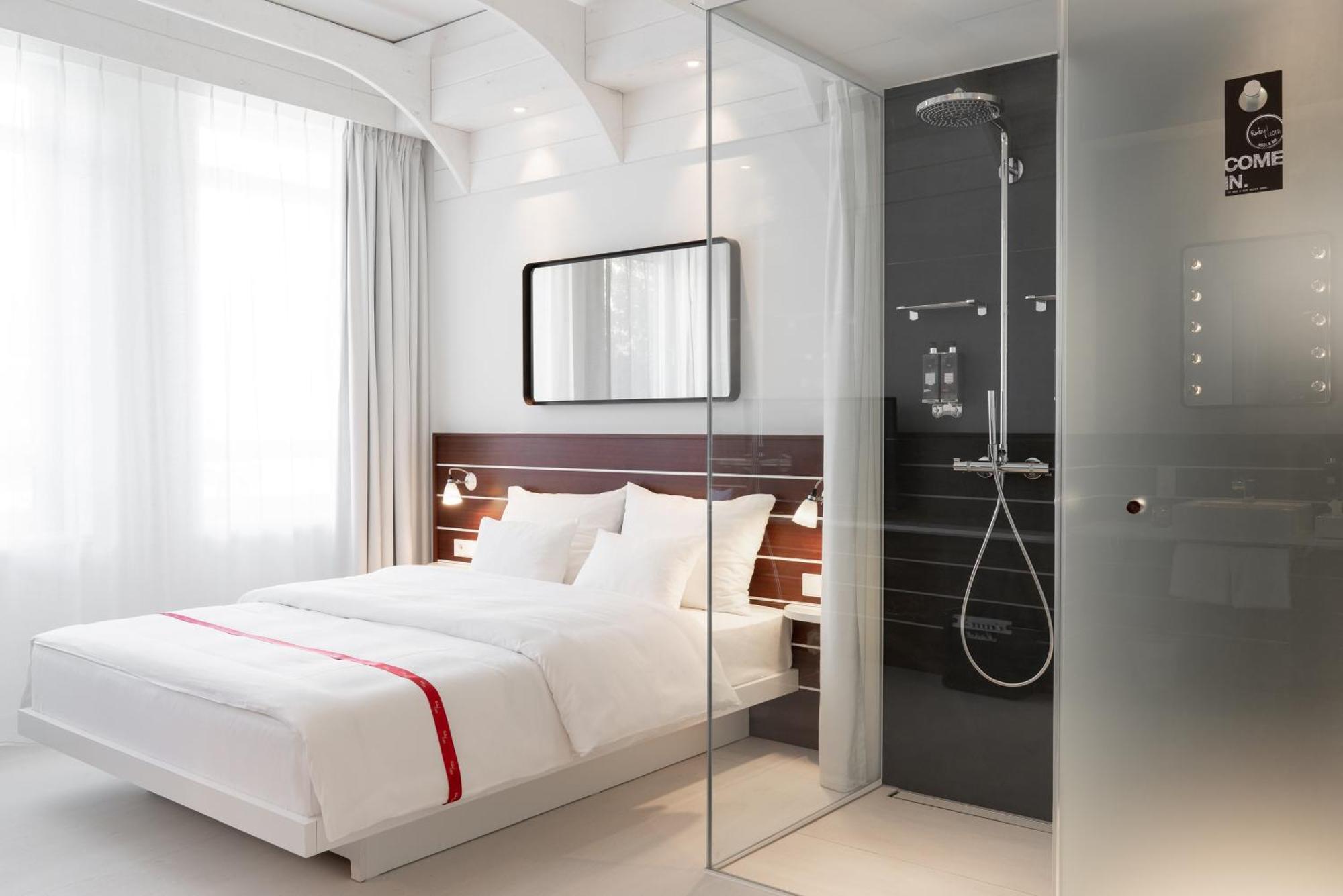 Lovely Room,1640408804:JPEG
