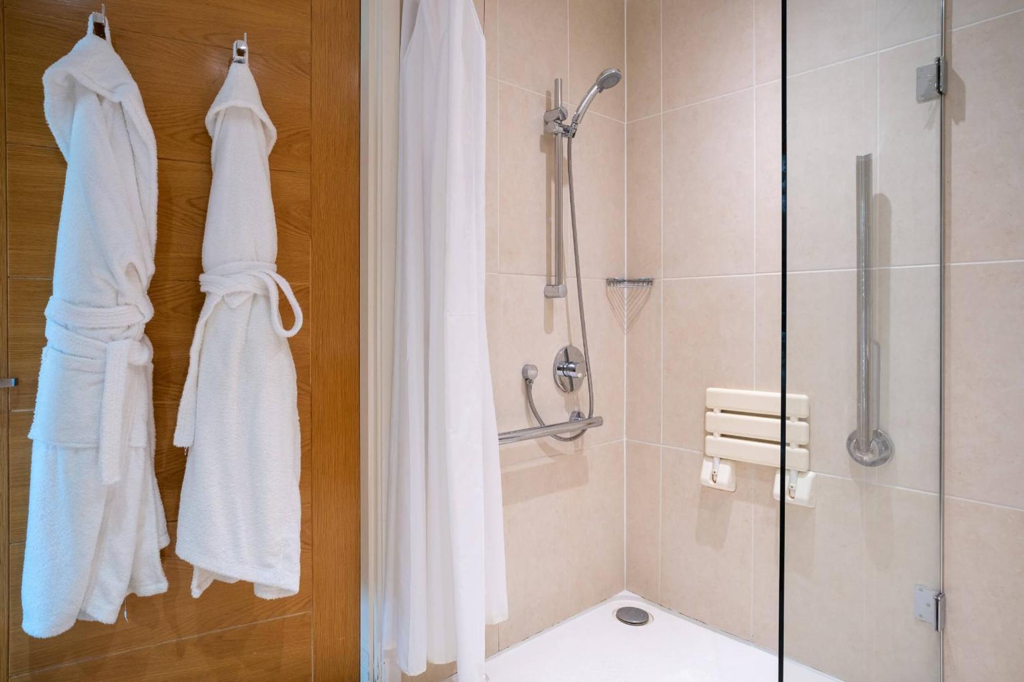 Double or Twin Room Disability Access