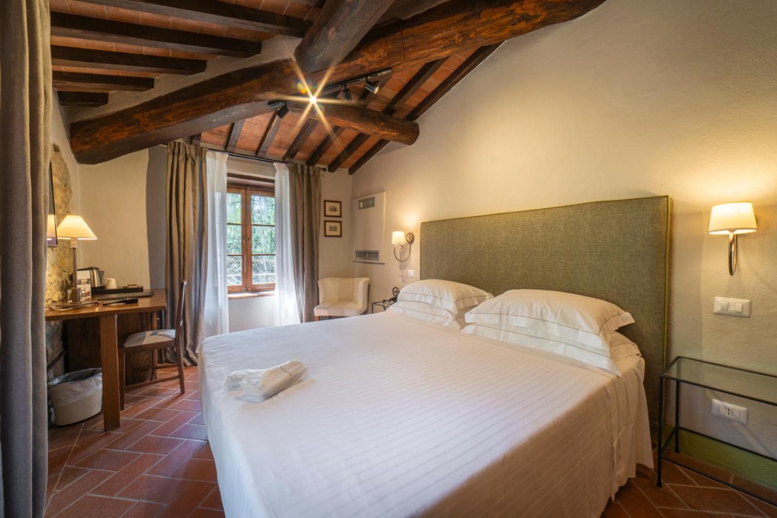 Classic Double Room