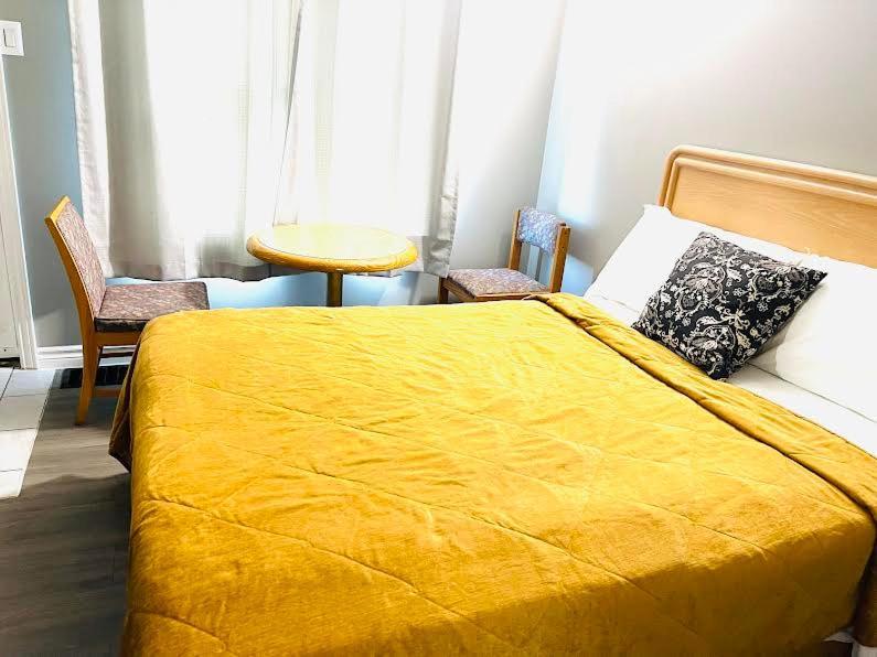 Queen Room,1661109359:JPEG