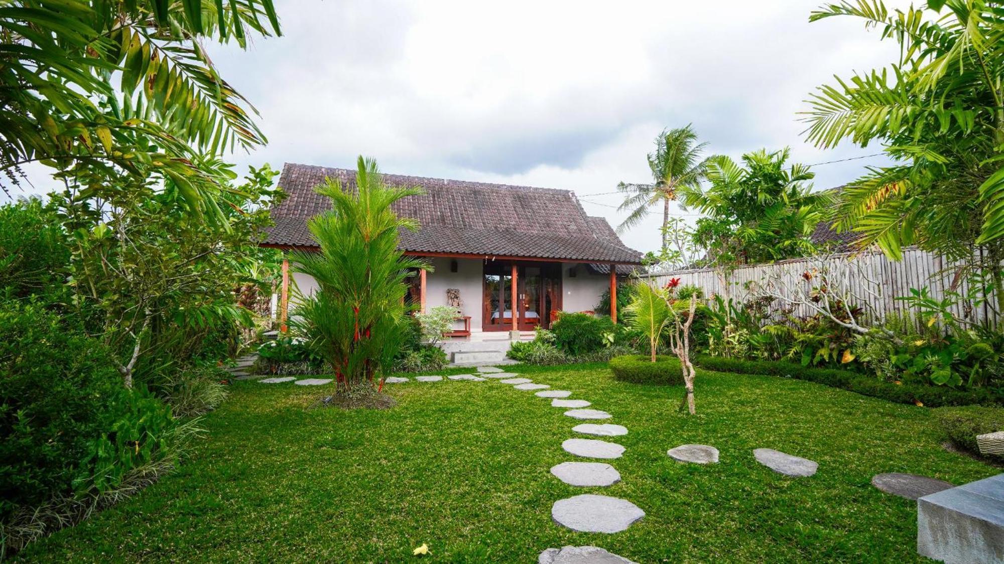 One-Bedroom Cottage