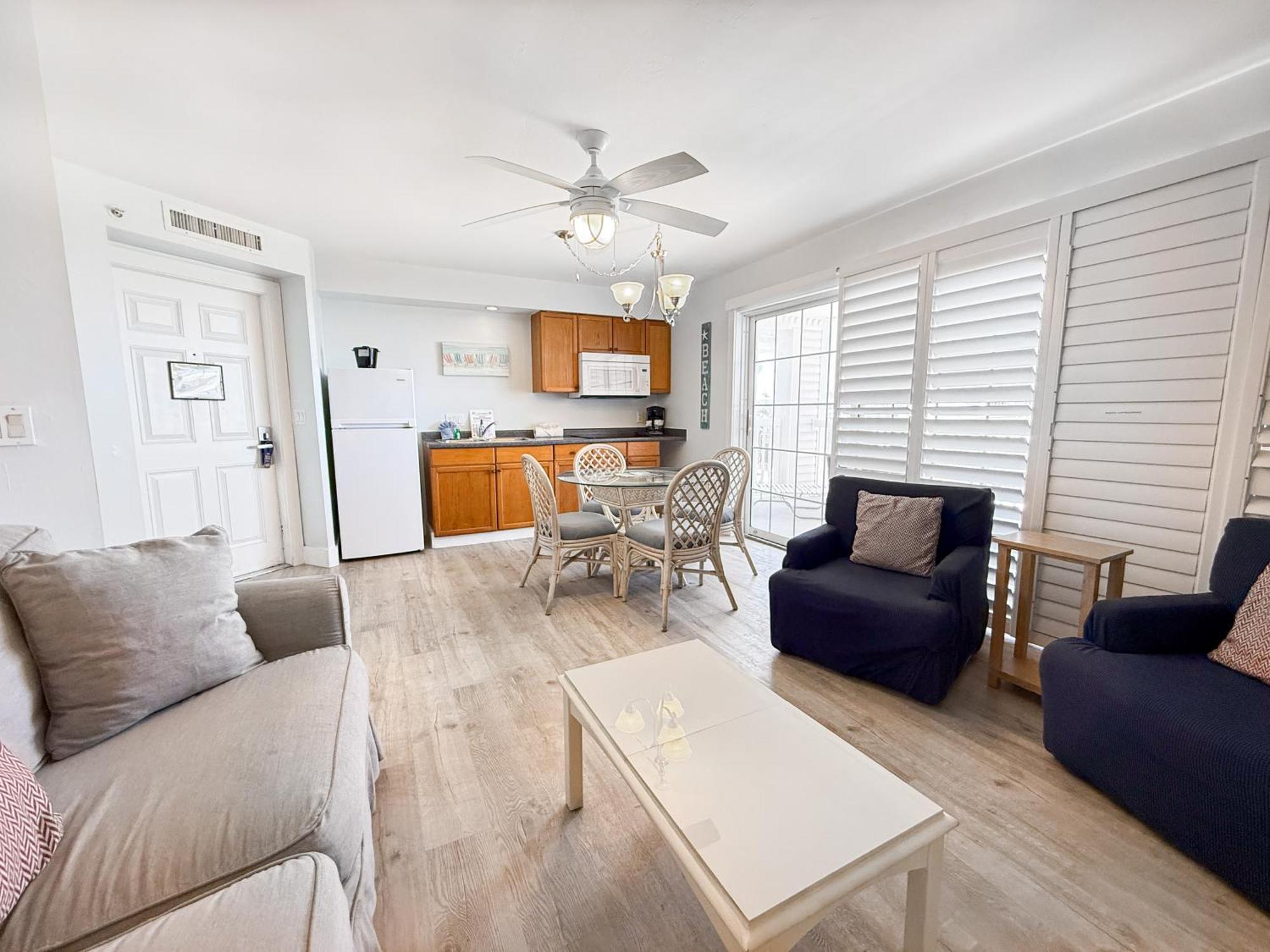 Deluxe One-Bedroom Suite