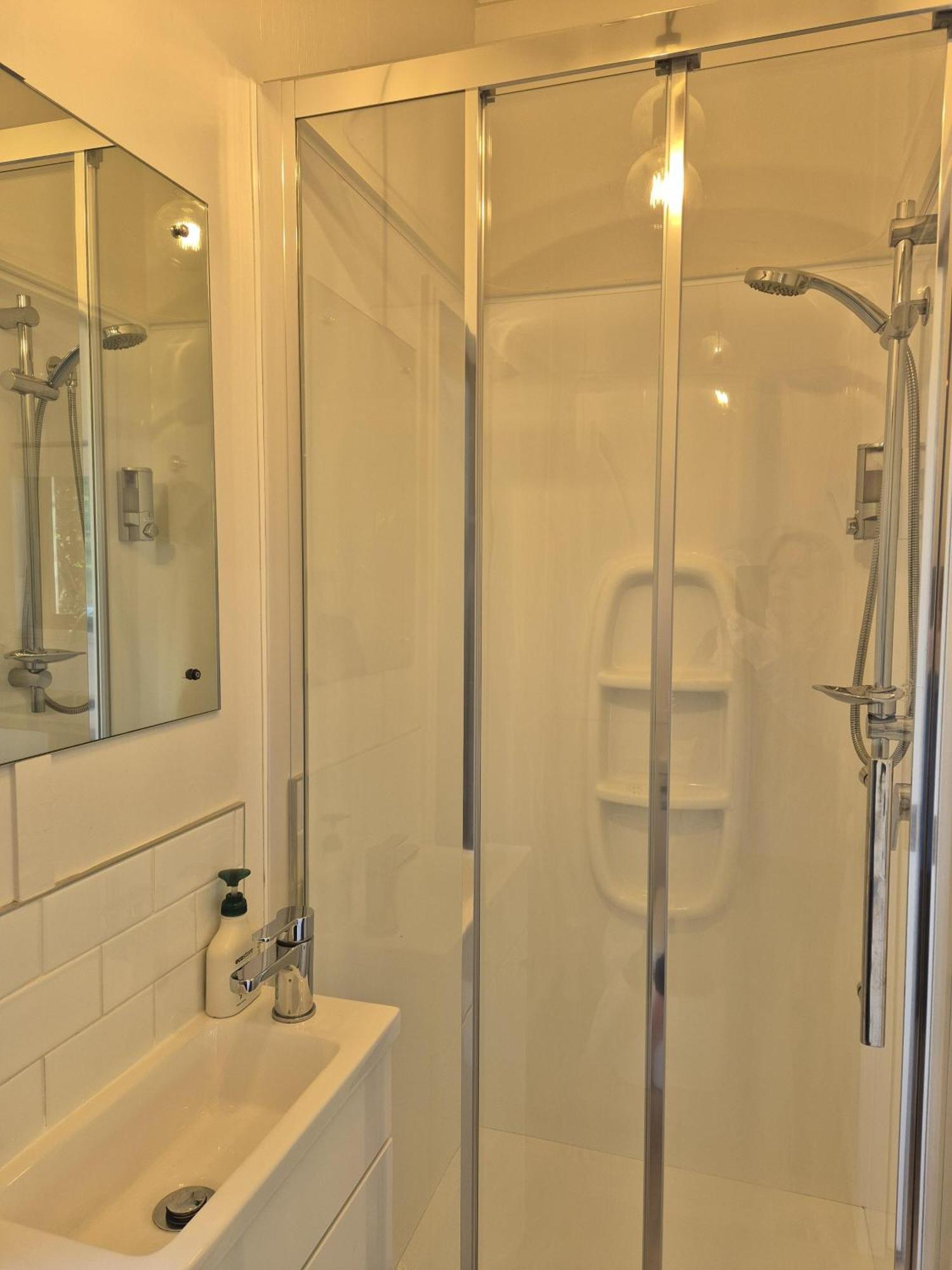 Double Room Private Bathroom