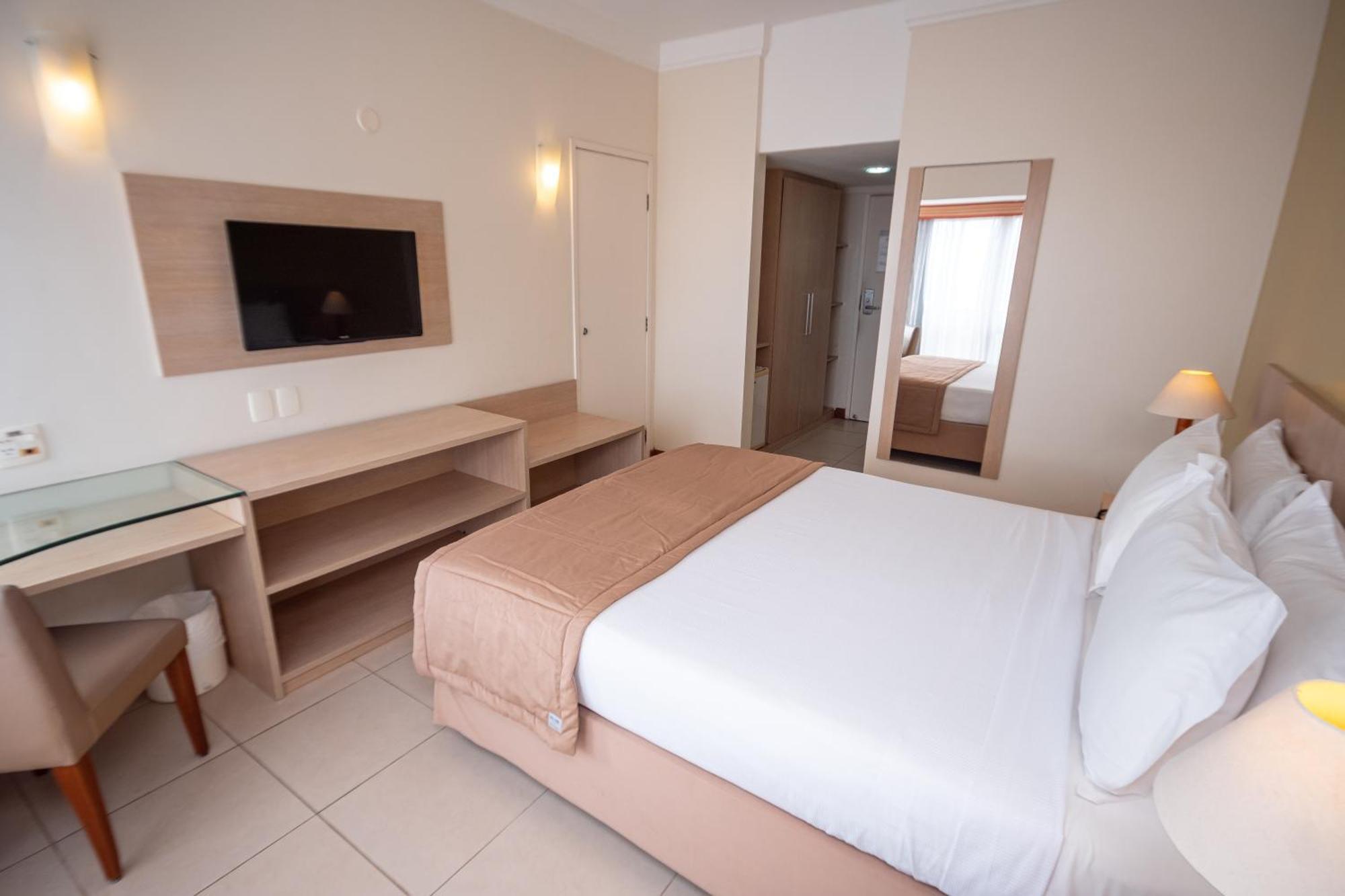 Quarto Duplo Standard