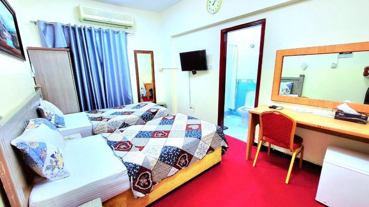 Standard Twin Room