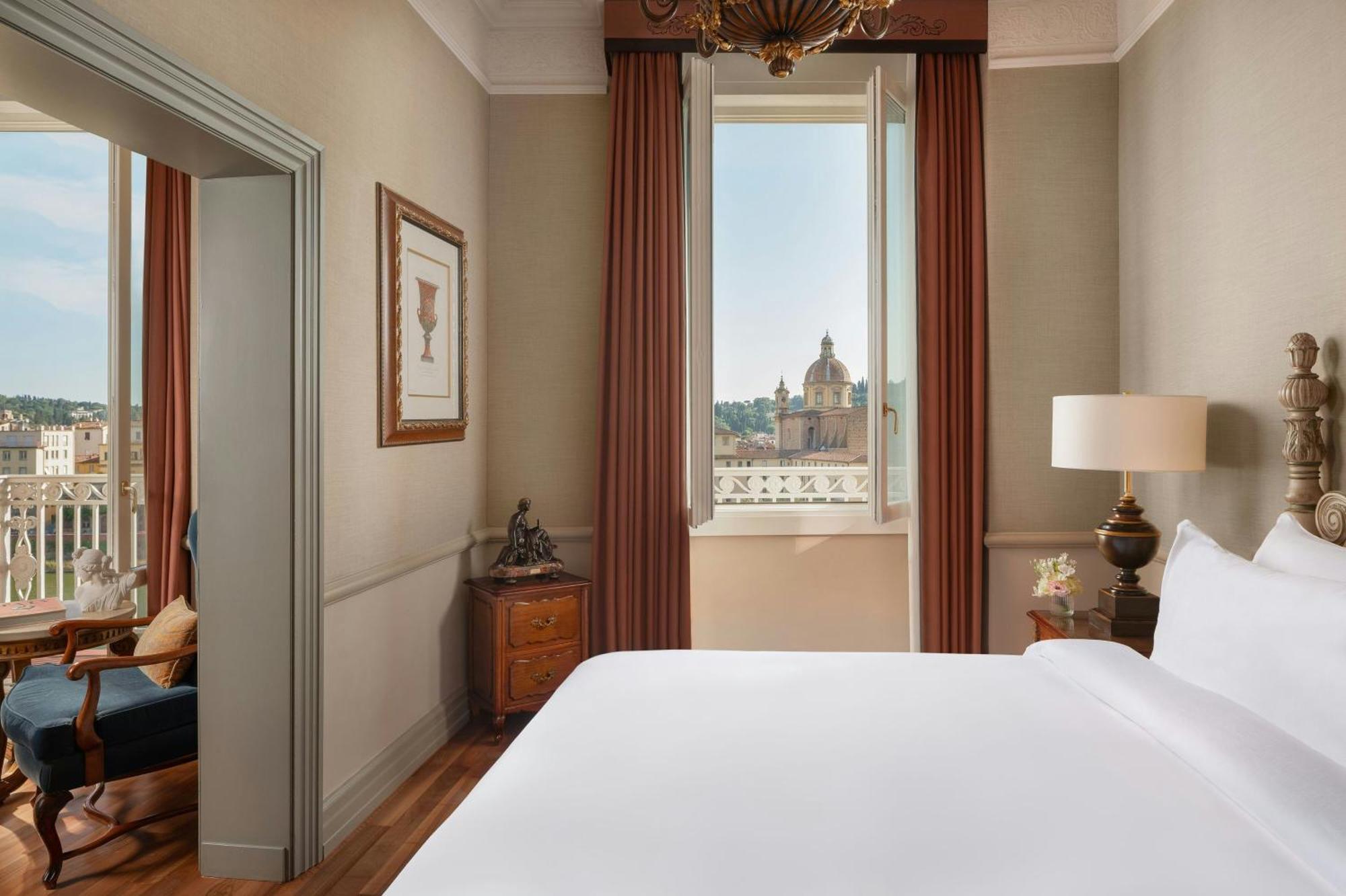 Junior King Suite River View