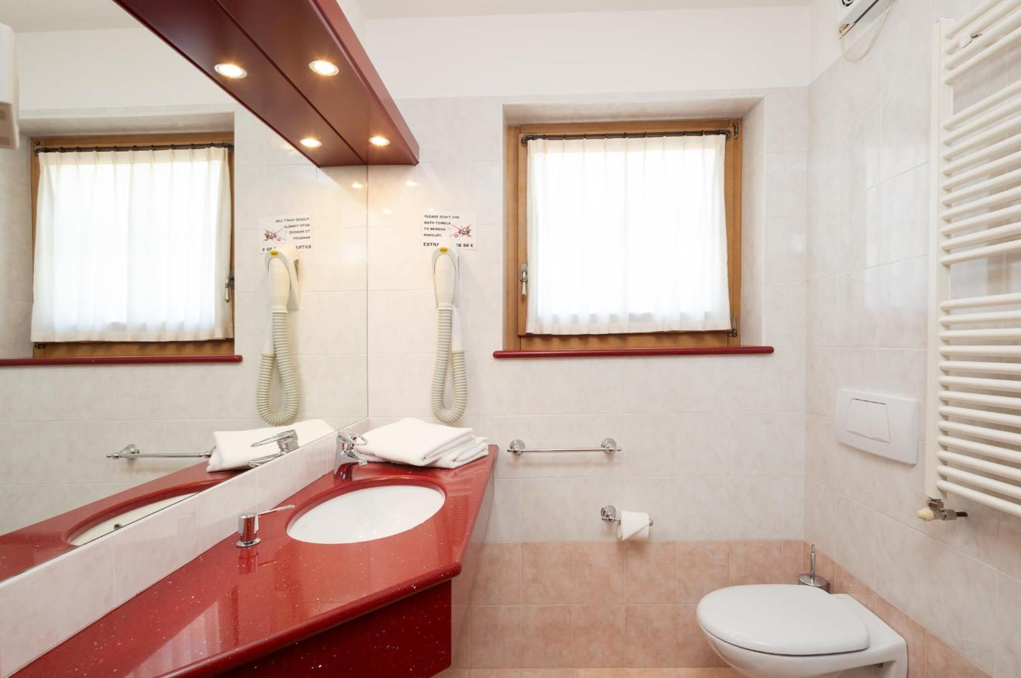 Triple Room with Balcony