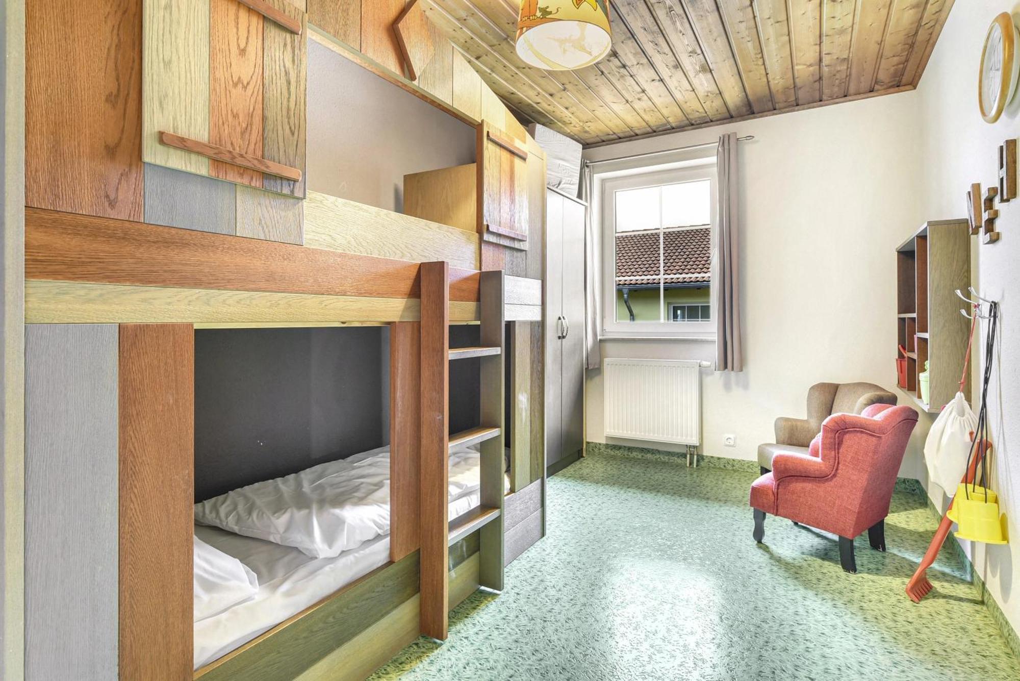 Holiday Home 4