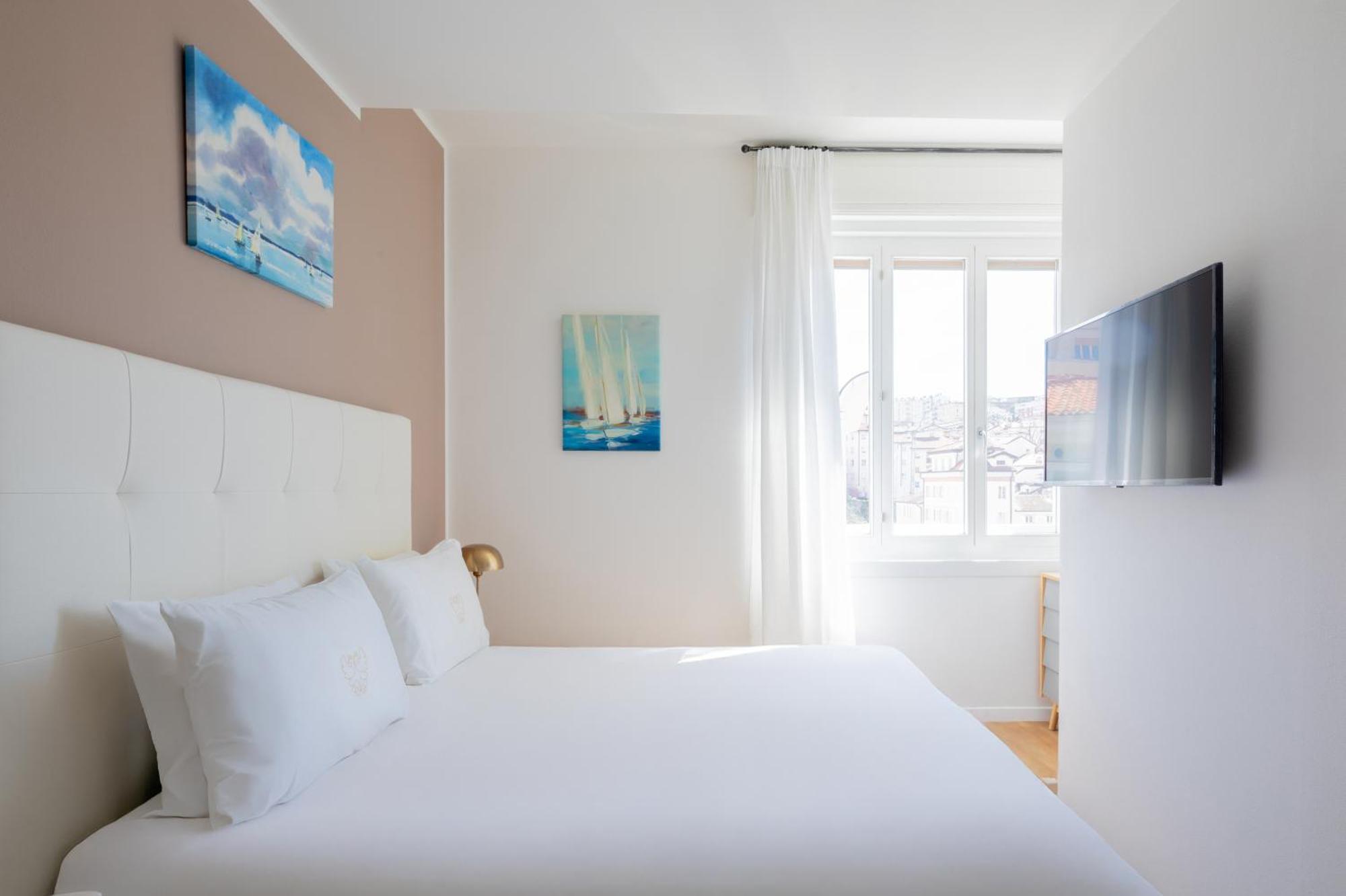Two-Bedroom Apartment Annex