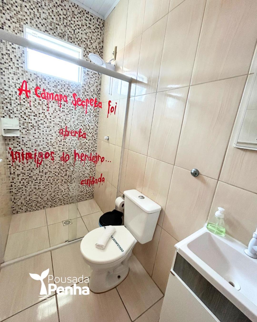 Quarto Quádruplo com Banheiro