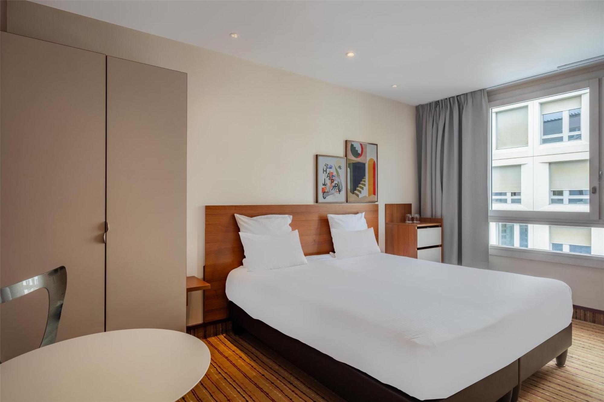 Kamer met Kingsize Bed