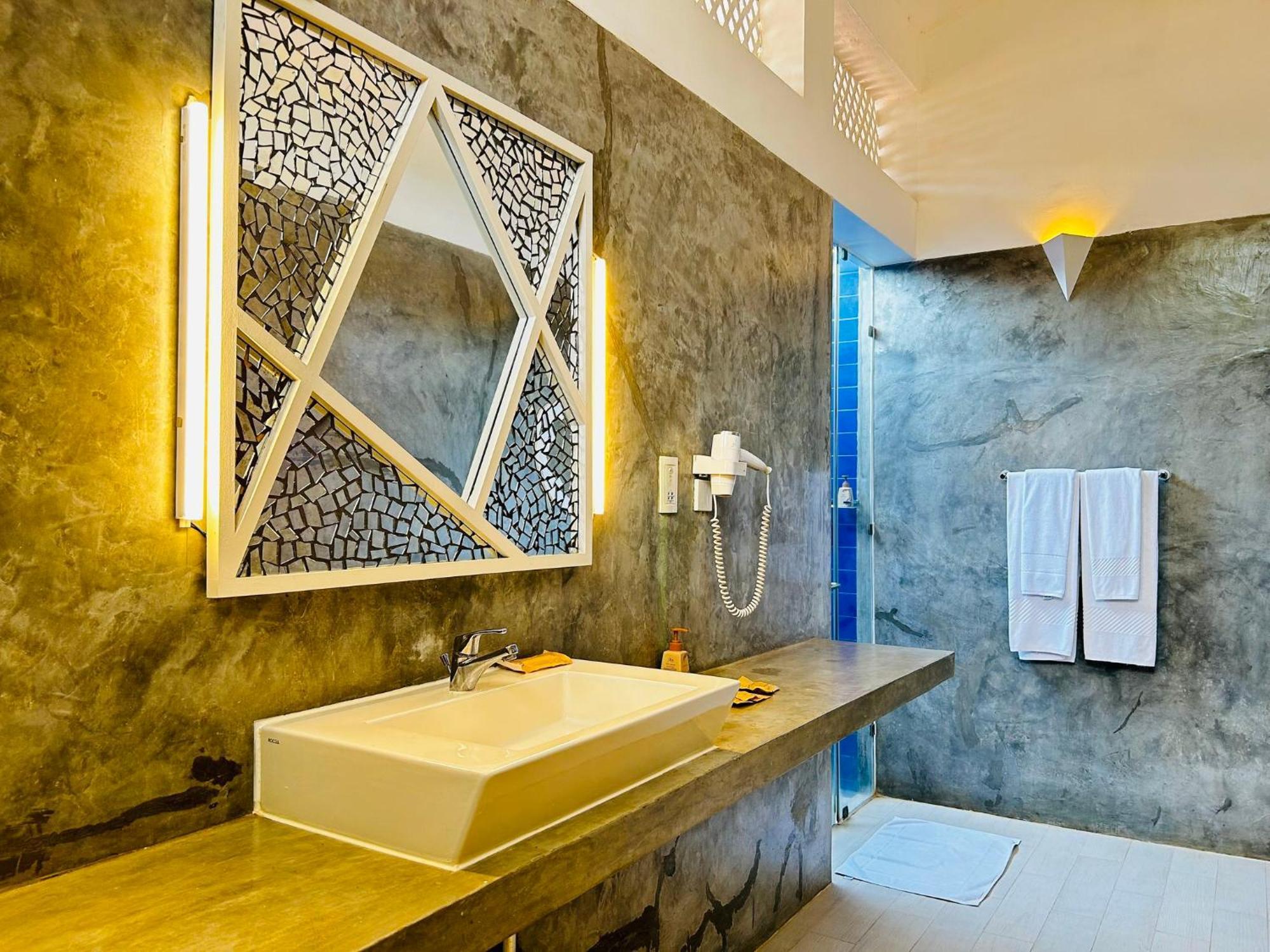 Beach Chalet King Discounts on F&B on Marine Mammal Safari on SPA