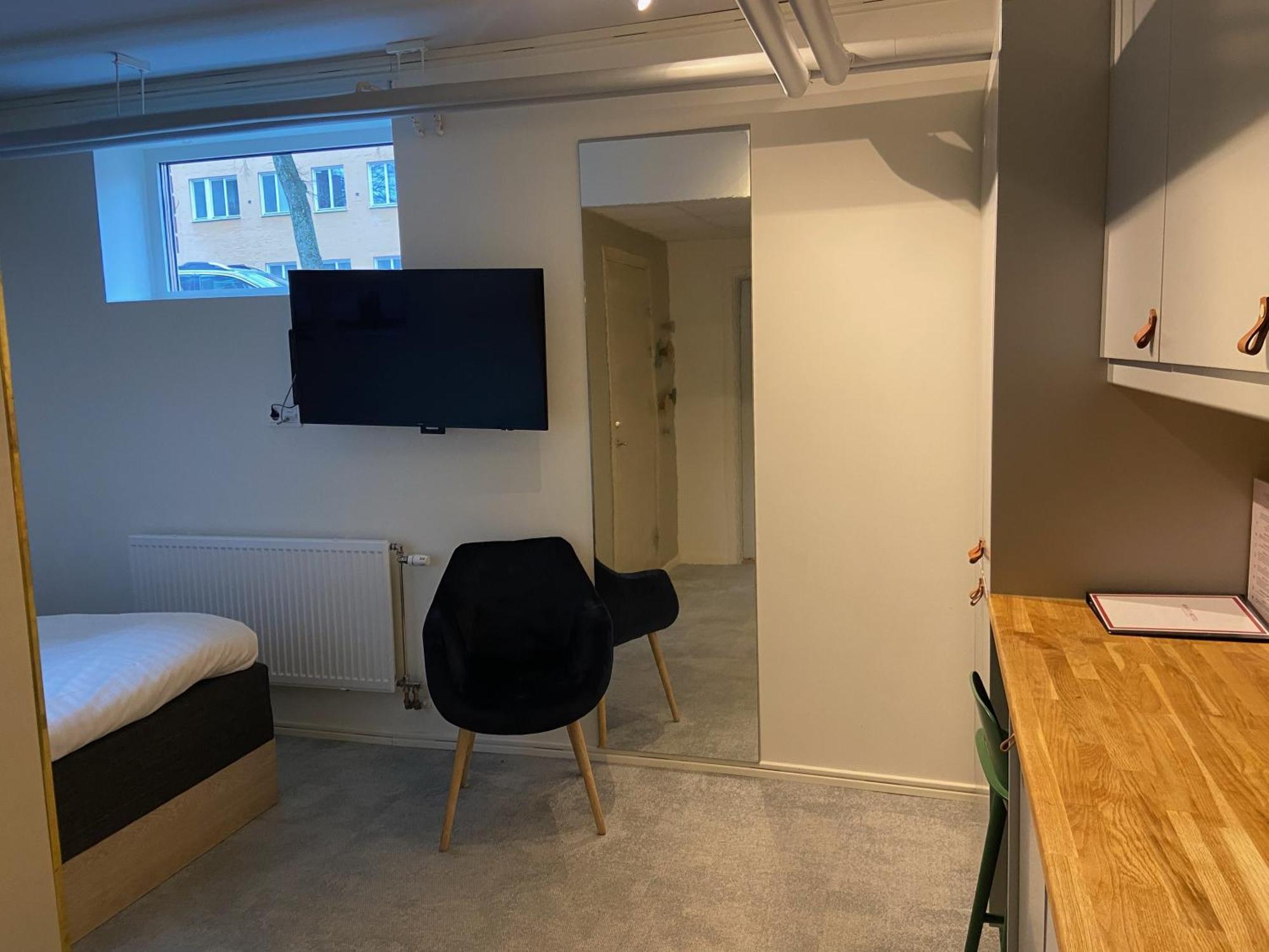 Budget Single Room