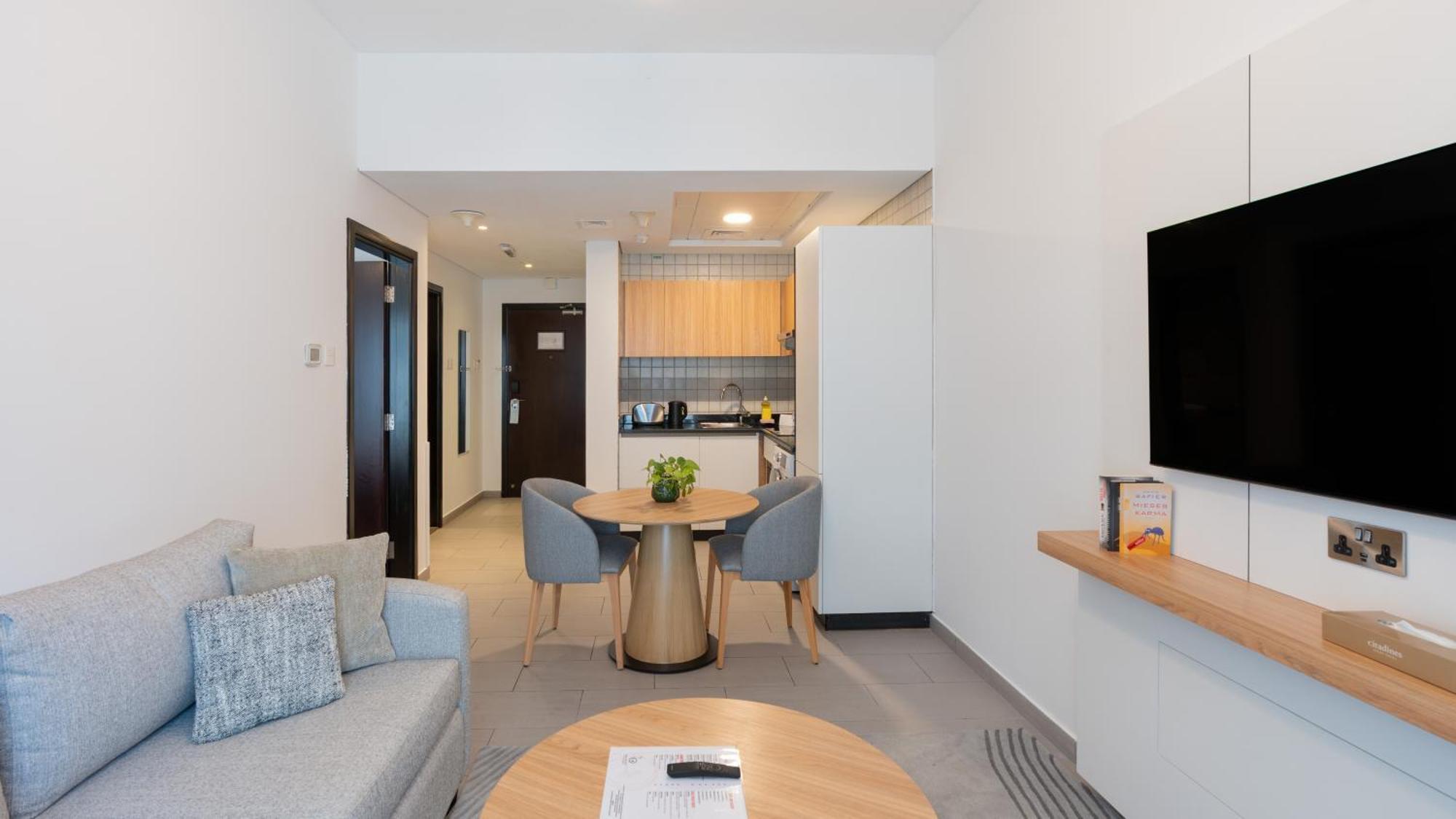 One Bedroom Deluxe Apartment