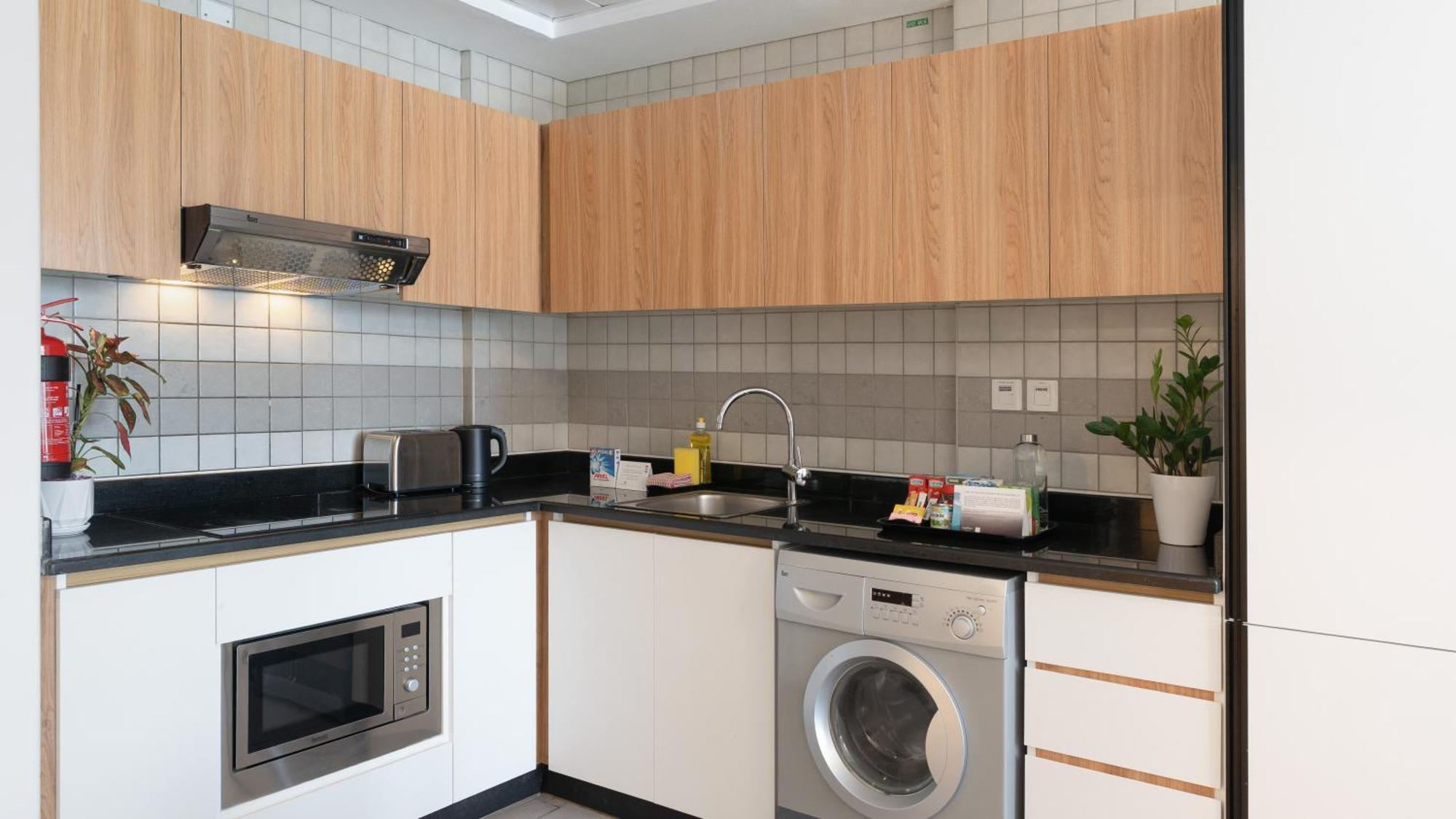 One Bedroom Deluxe Apartment