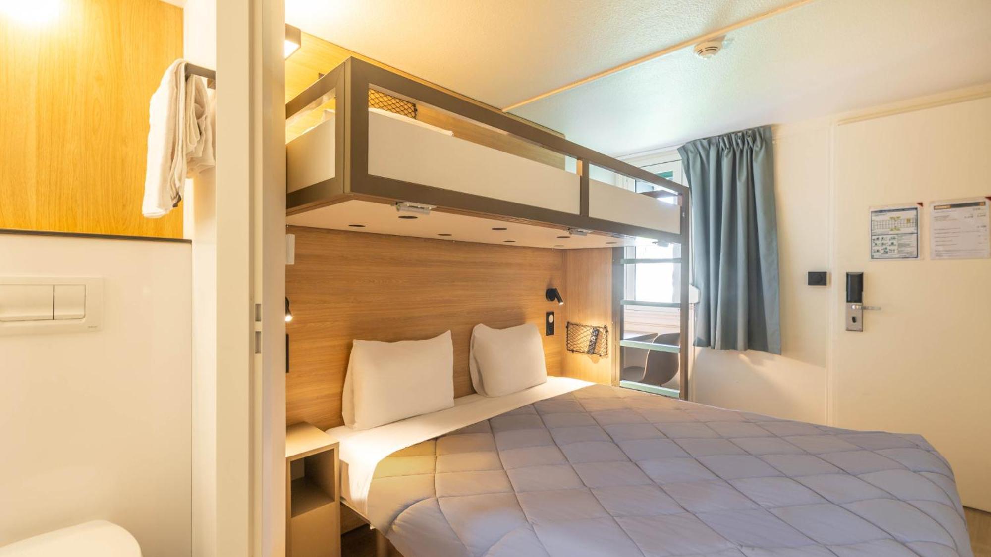 Triple Room 1 Double Bed 1 Single Bed,1716992182:JPEG