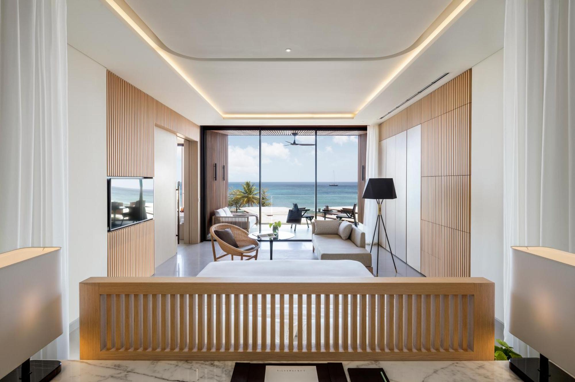 Panoramic Ocean View Suite