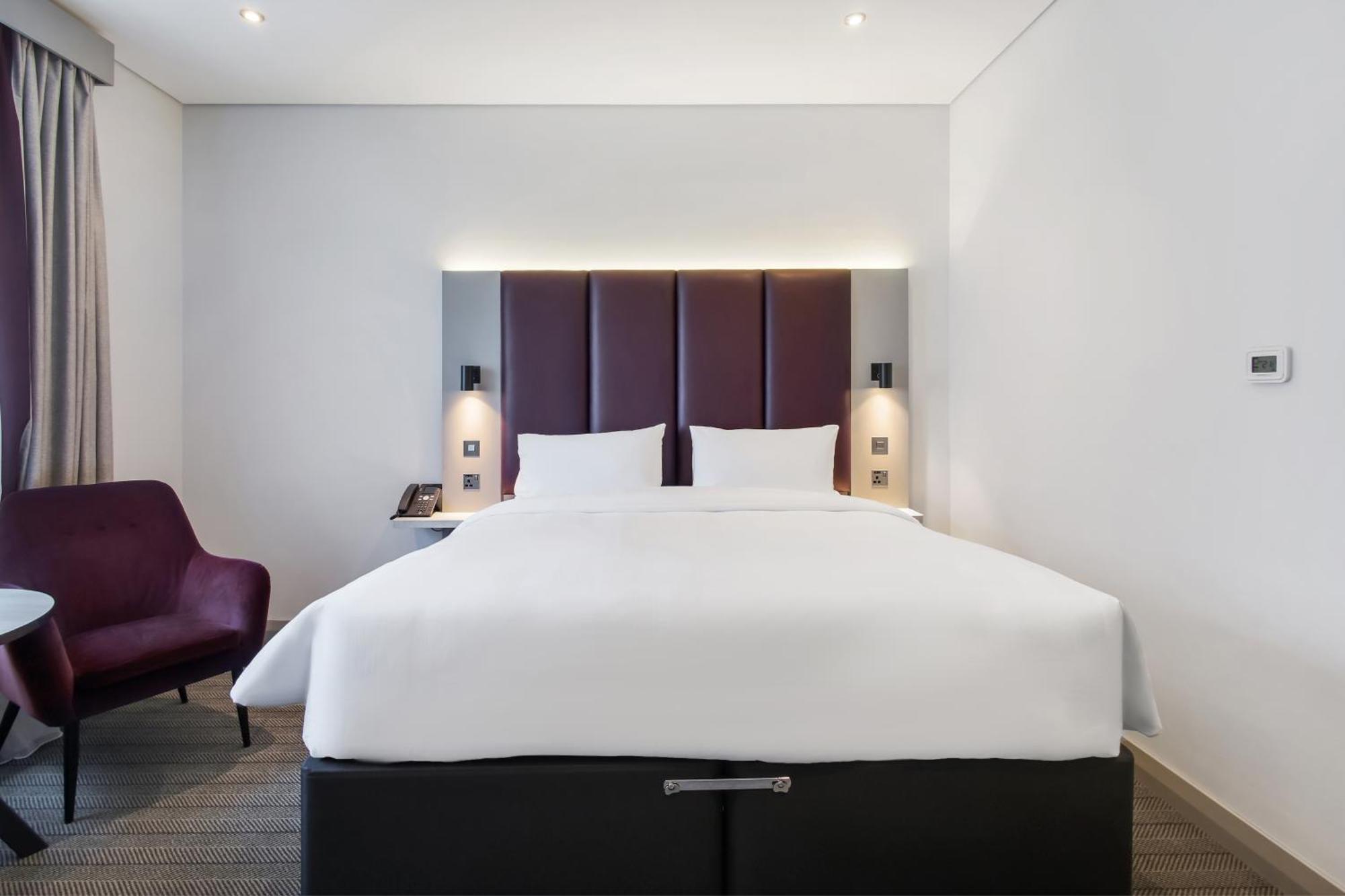 Doppelzimmer New Style – Nichtraucher – kostenfreier Flughafentransfer (DXB) Alle 30 Minuten bis T1 & 3